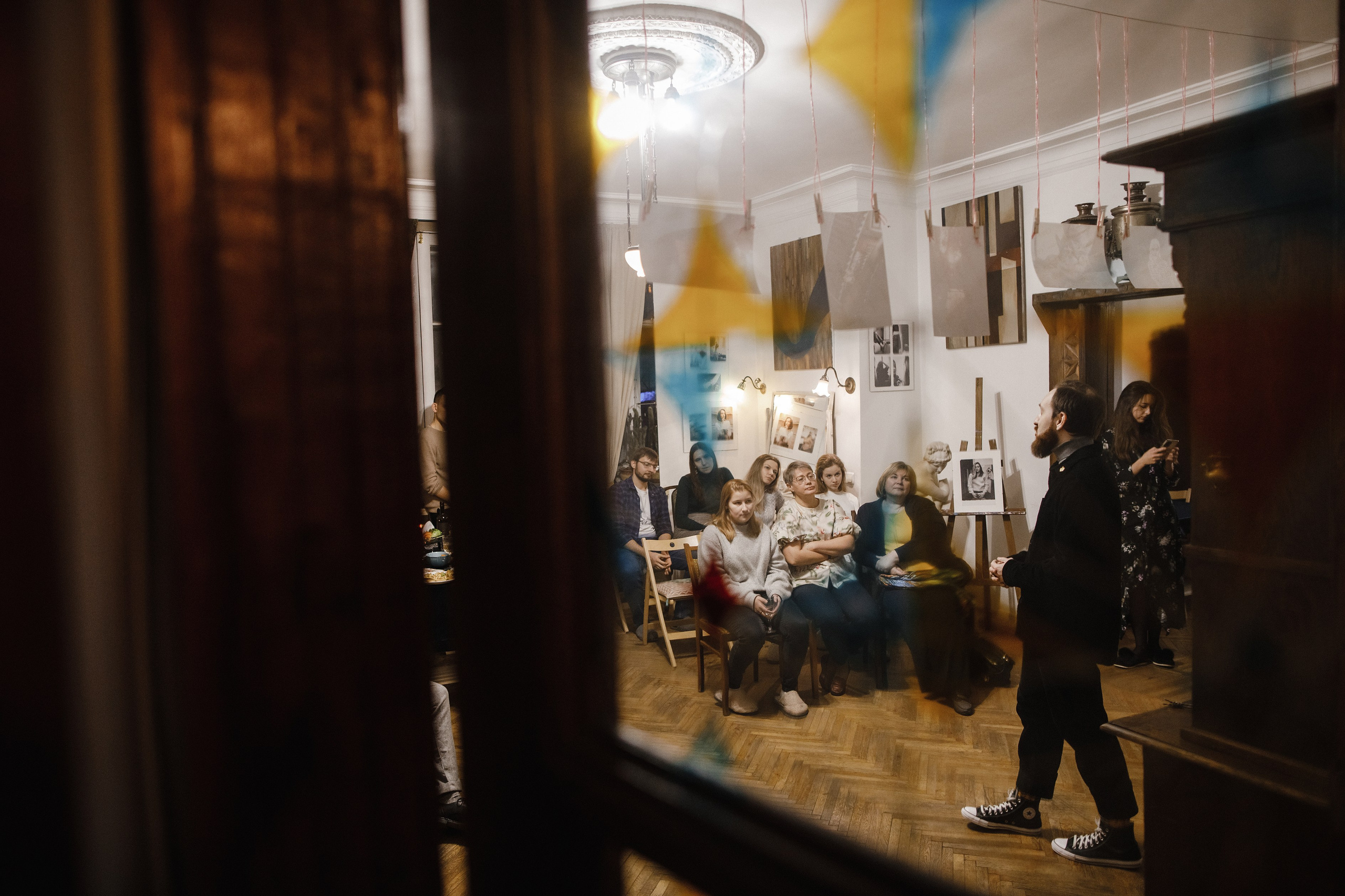 19.11.2022 // День нежности. Фотовыставки serebro.gallery, в которых автором можешь стать ты! | Москва