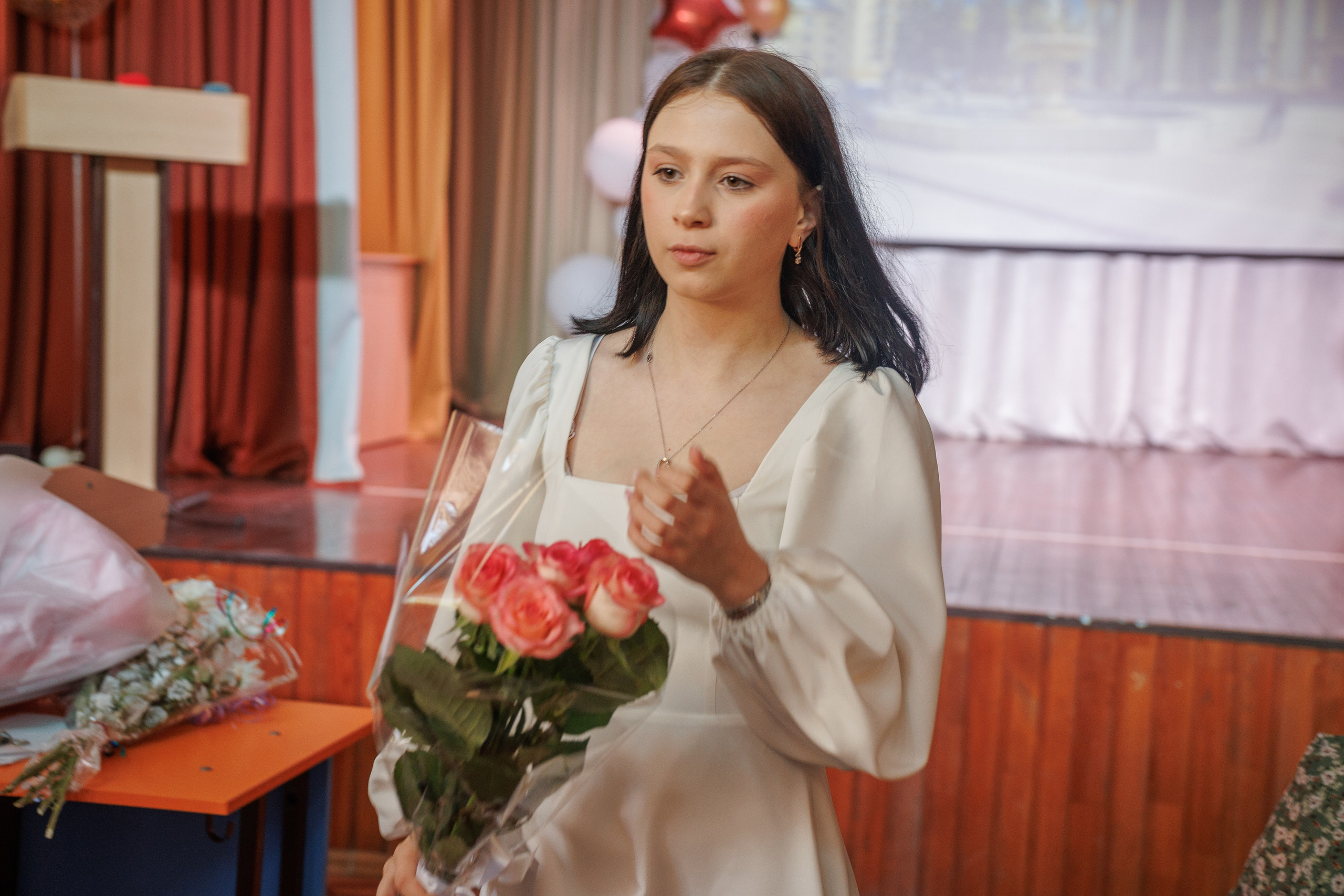 Вручение аттестатов. Свадебный и семейный фотограф в Новосибирске Ирина Дорошкова