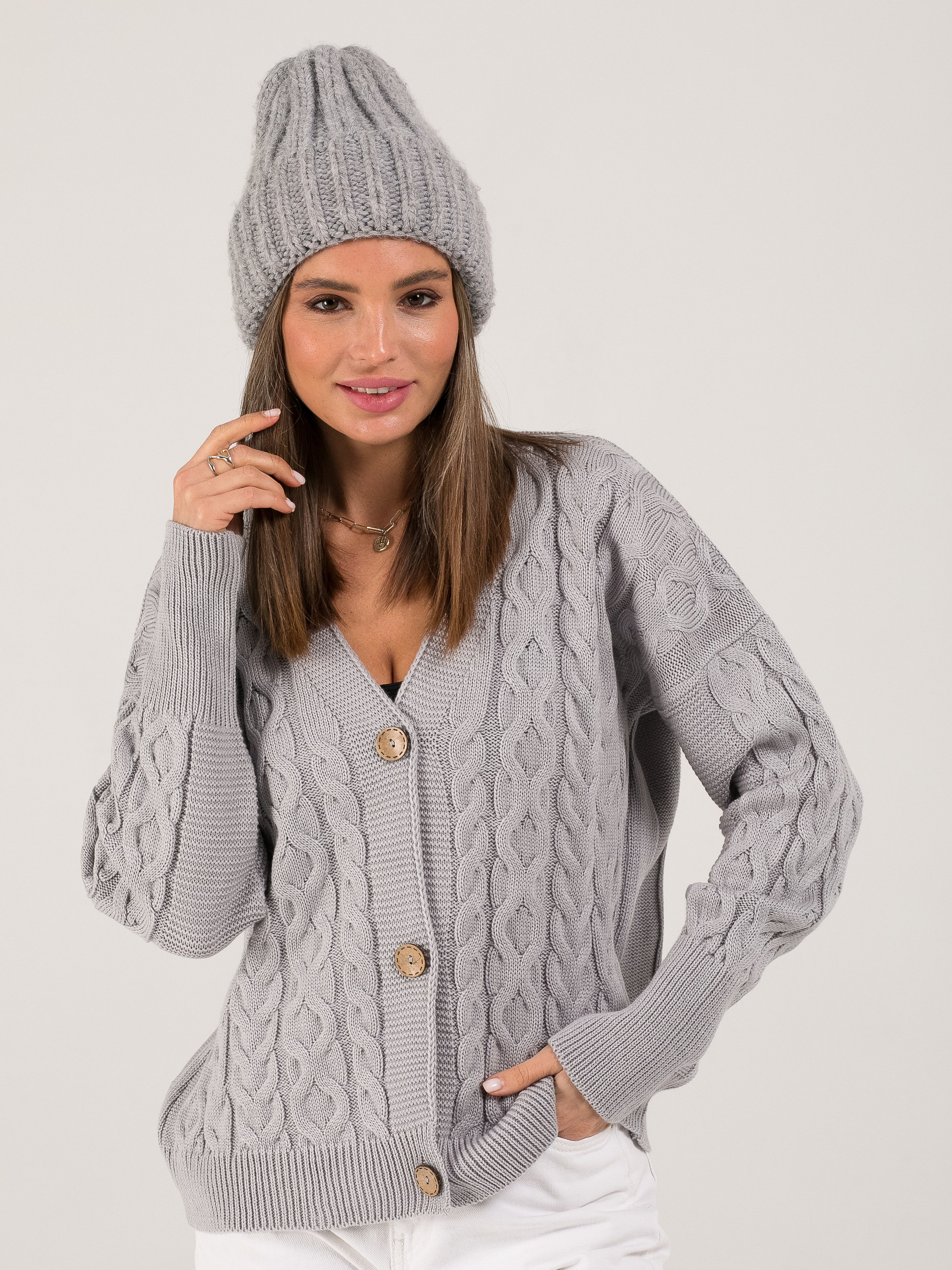 Каталожная фотосъемка вязаных шапок для Вайлдберрис. Семейный и свадебный фотограф в Санкт-Петербурге Таша Семёнова