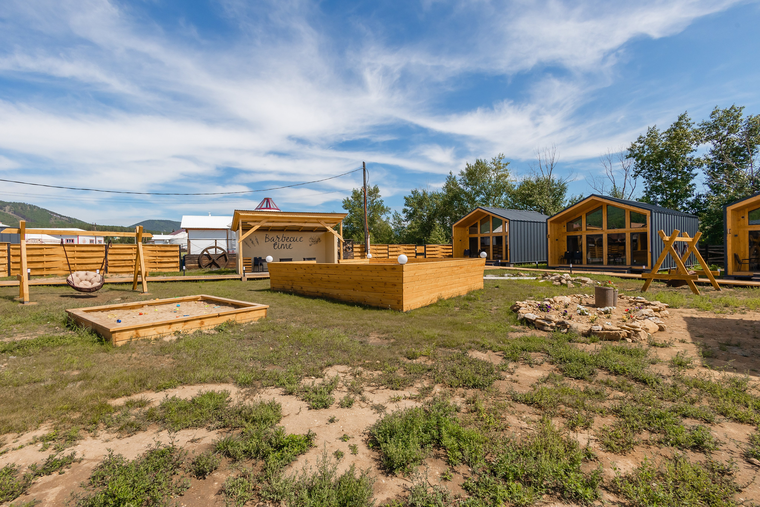 Номадик. Фотограф и видеограф в Улан-Удэ: Аюна Габагуева и Артём Шаханов