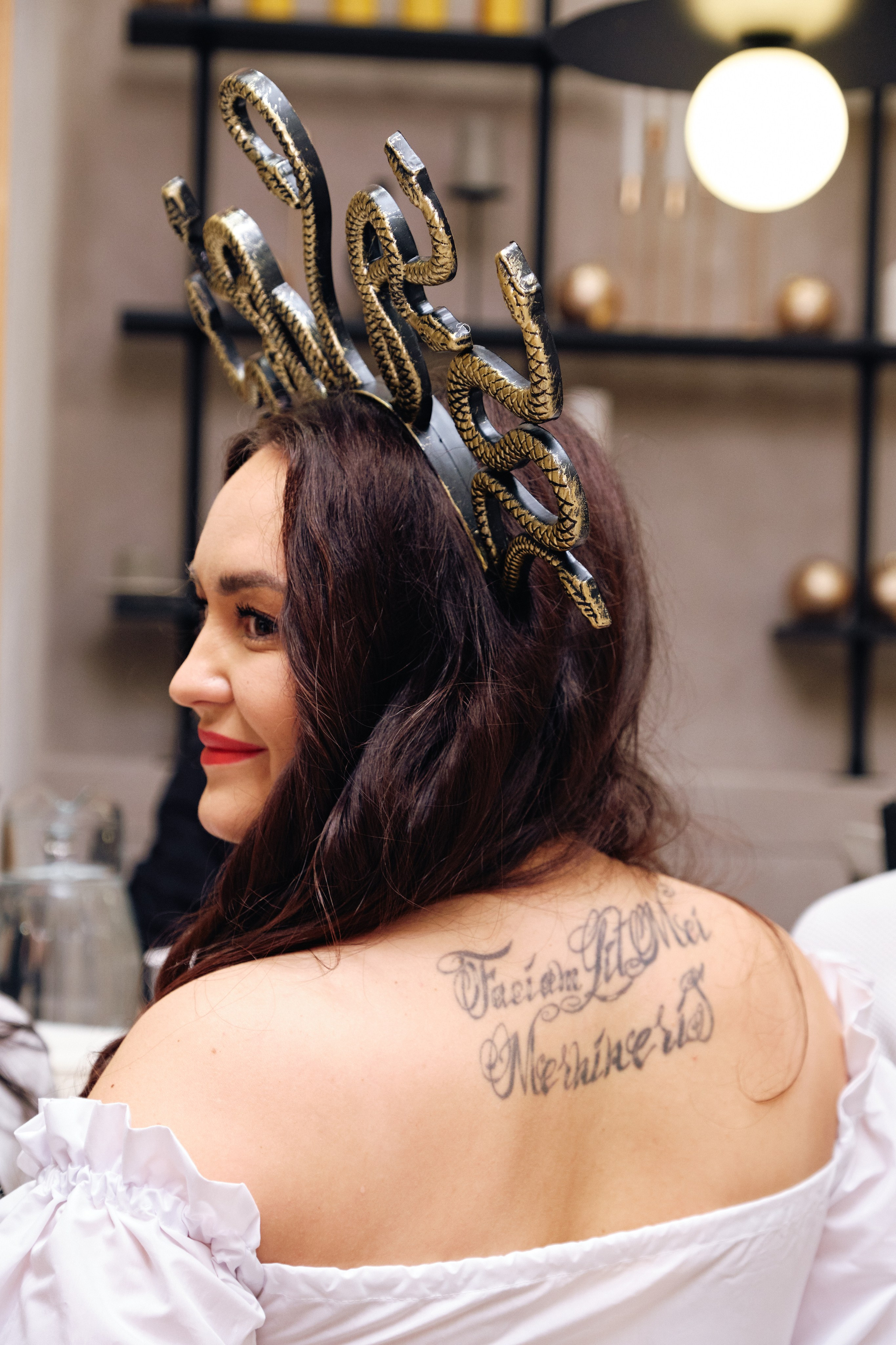 Корпоратив в белом компании Pride group. Семейные и свадебные фотосессии в СПб, в студии, на улице, на природе