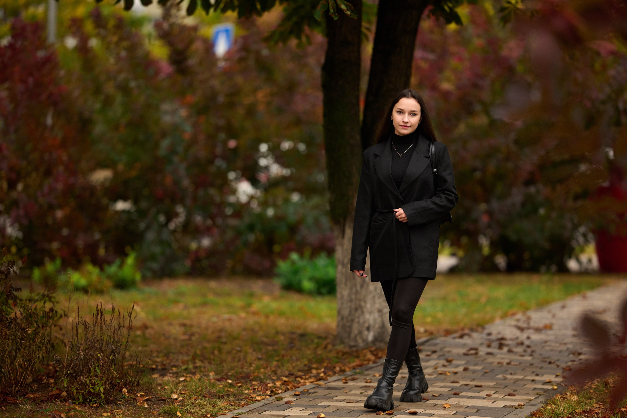 Фотосессия в золотой осени Старого Оскола. Профессиональный фотограф Старый Оскол, Губкин — свадьба, венчание, крещение, юбилей и день рождения