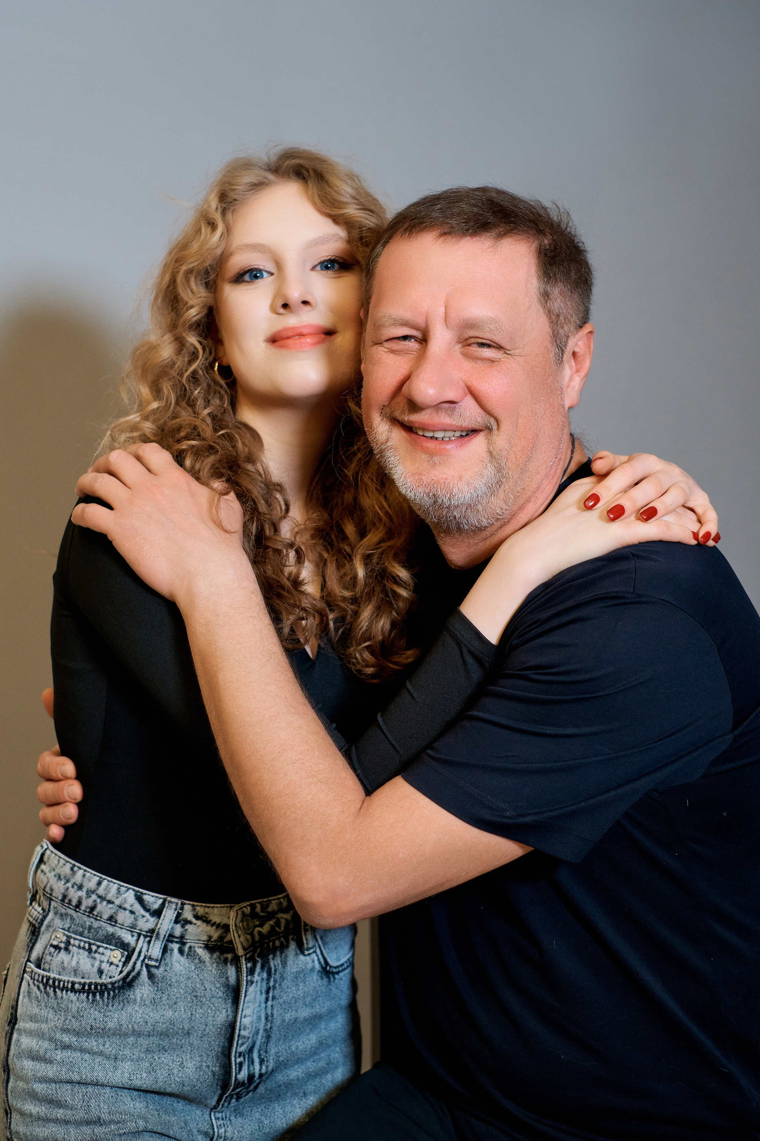 Семейная фотосессия дома. Фотограф Таганрог Анна Трайжон