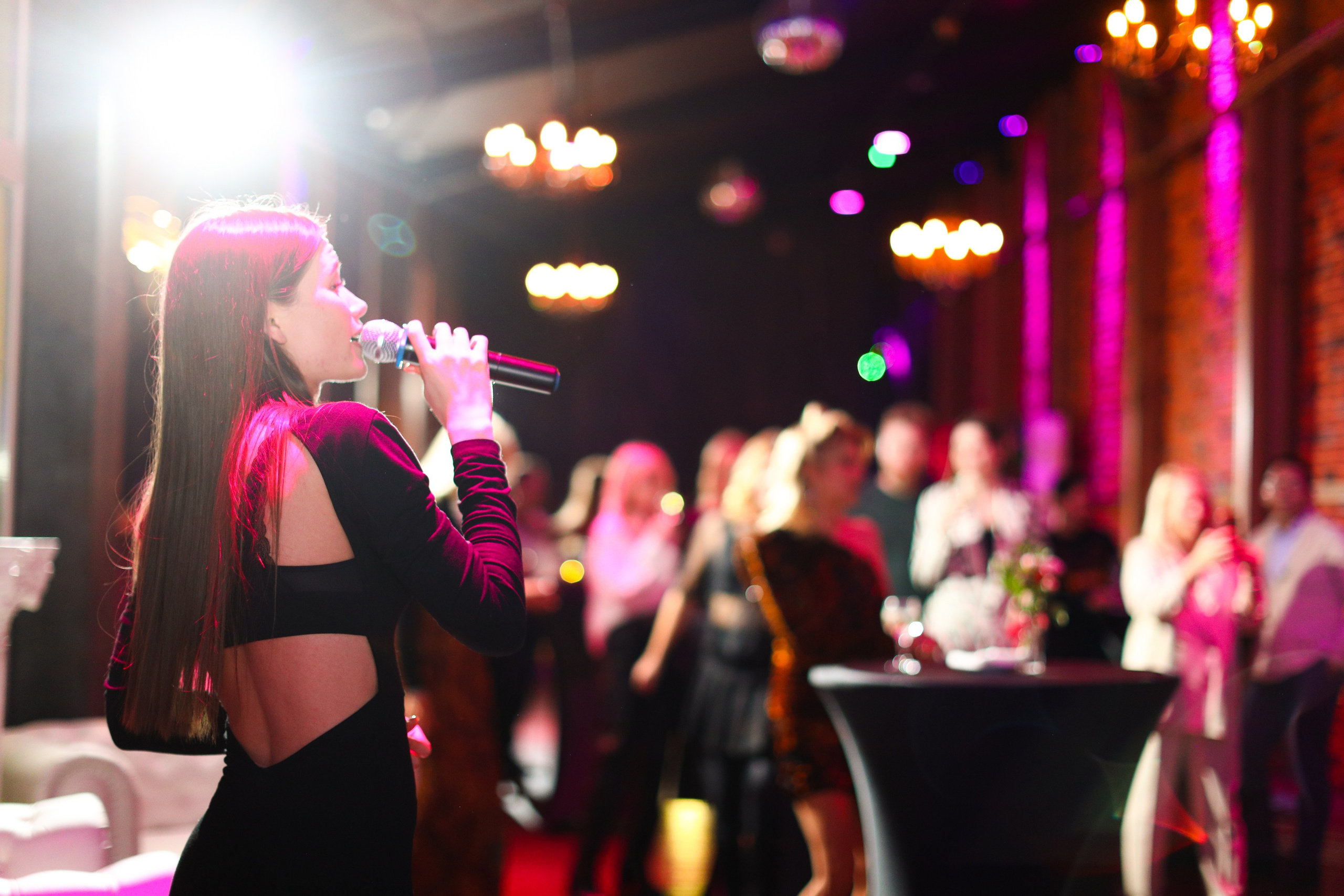 Заказать фотографа на корпоратив в Зеленограде