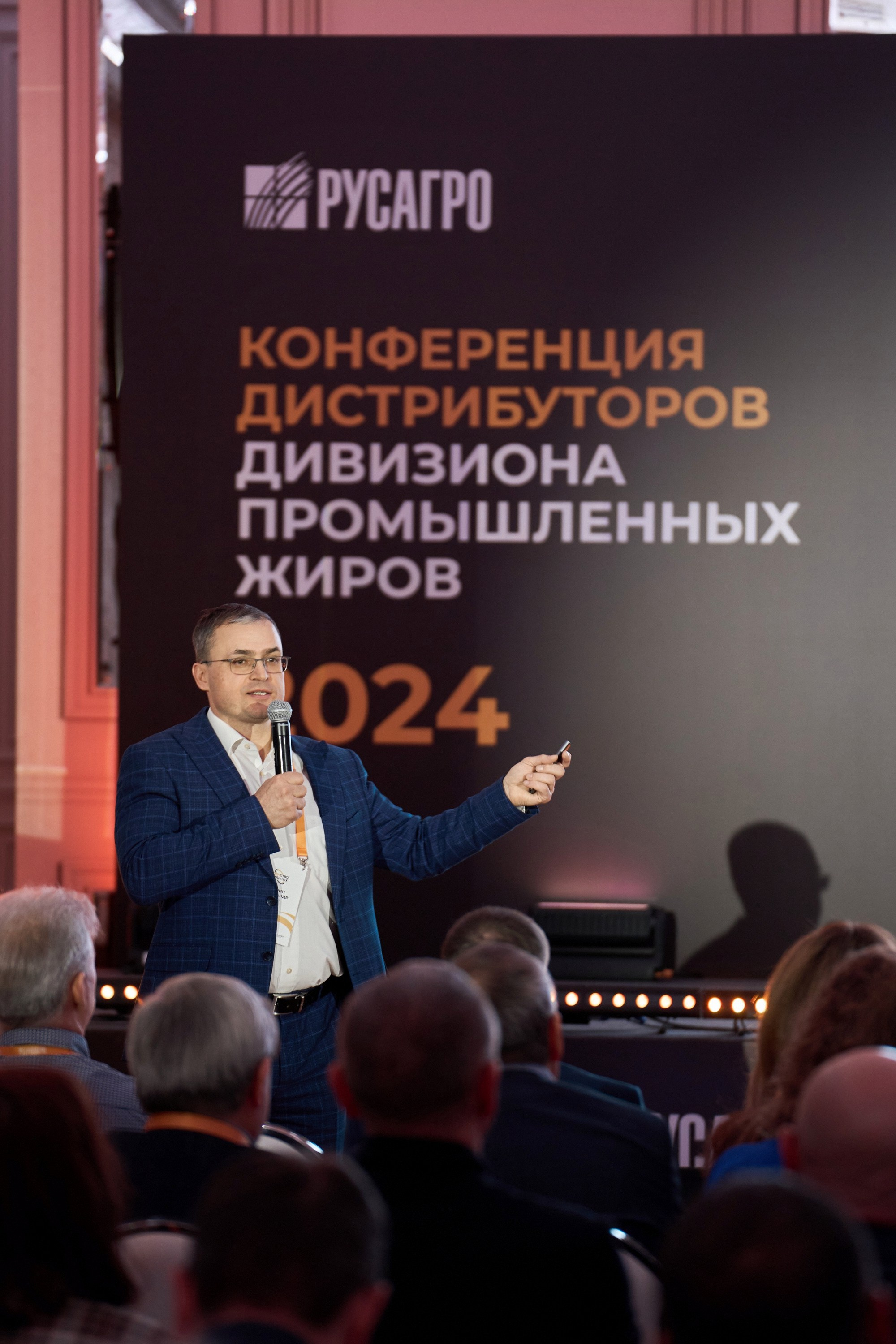 Бизнес. Антон Чигляков -   профессиональный фотограф