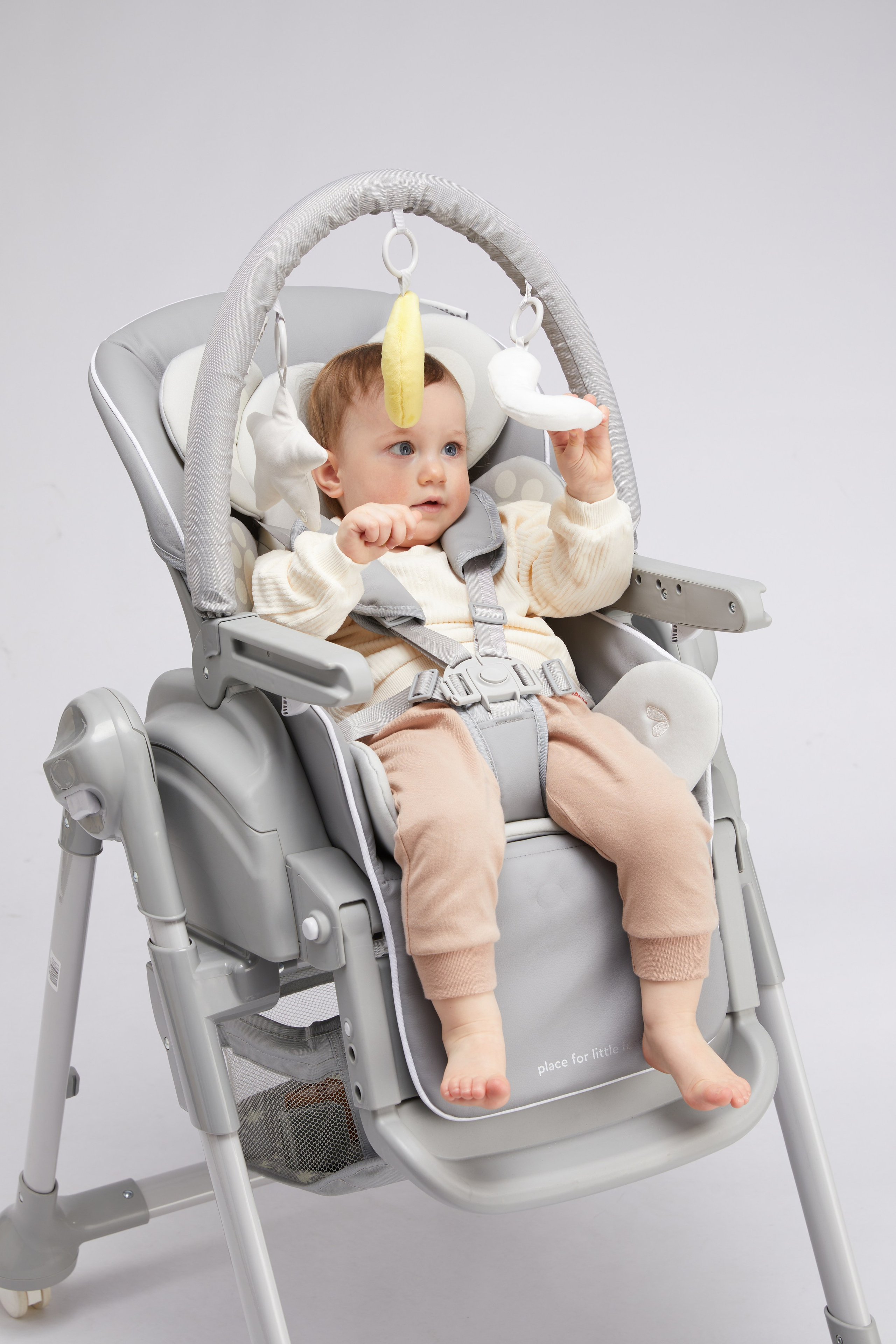 Стульчик для кормления Junion. Олег Дмитриев