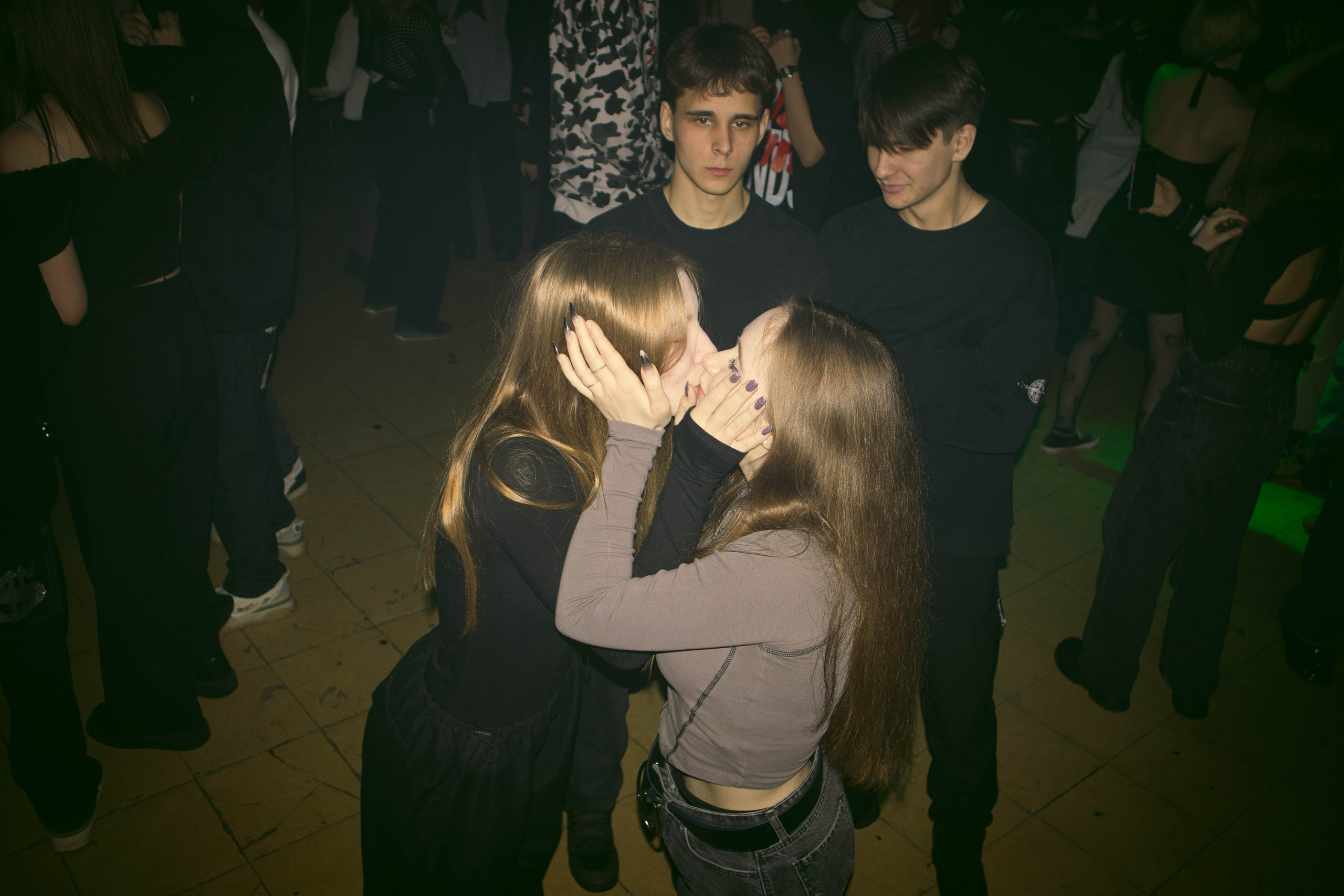 MOSHPIT. Фотограф и видеограф в Бугульме Аня Трутнева