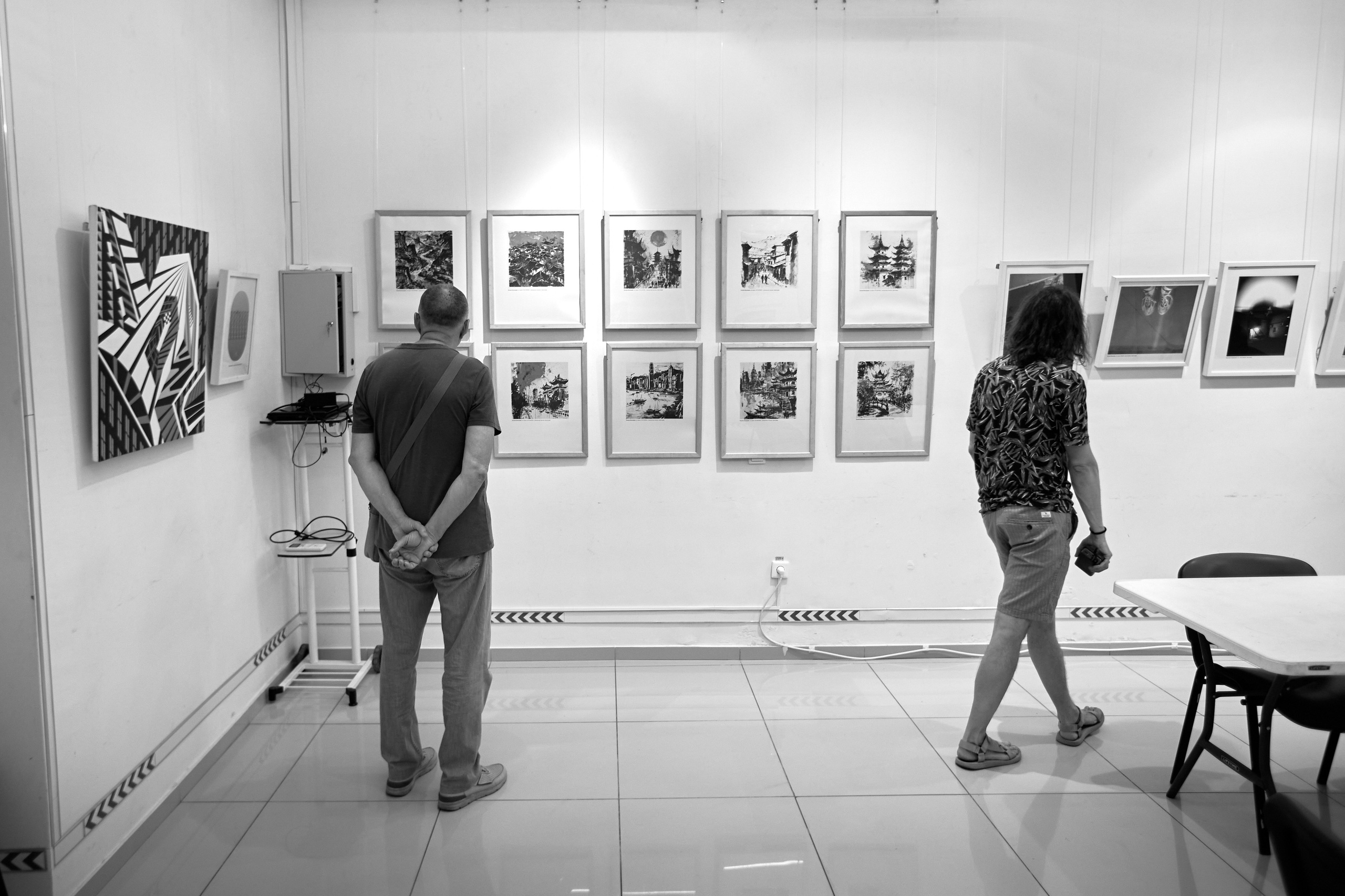 Летний сад дизайнера — открытие выставки. Фотограф Юлия Маринина