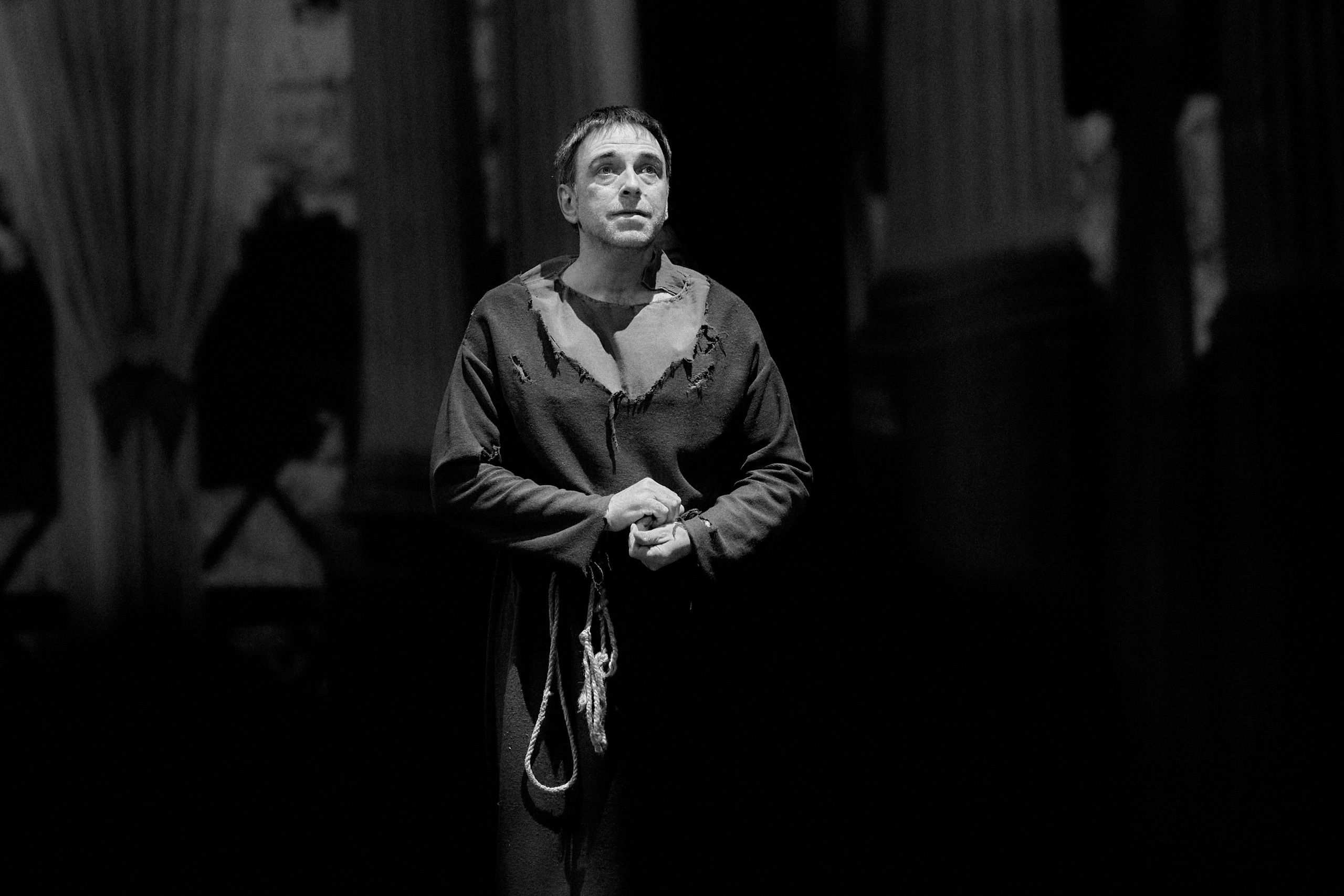 Мастер и Маргарита. Фотограф Юлия Маринина