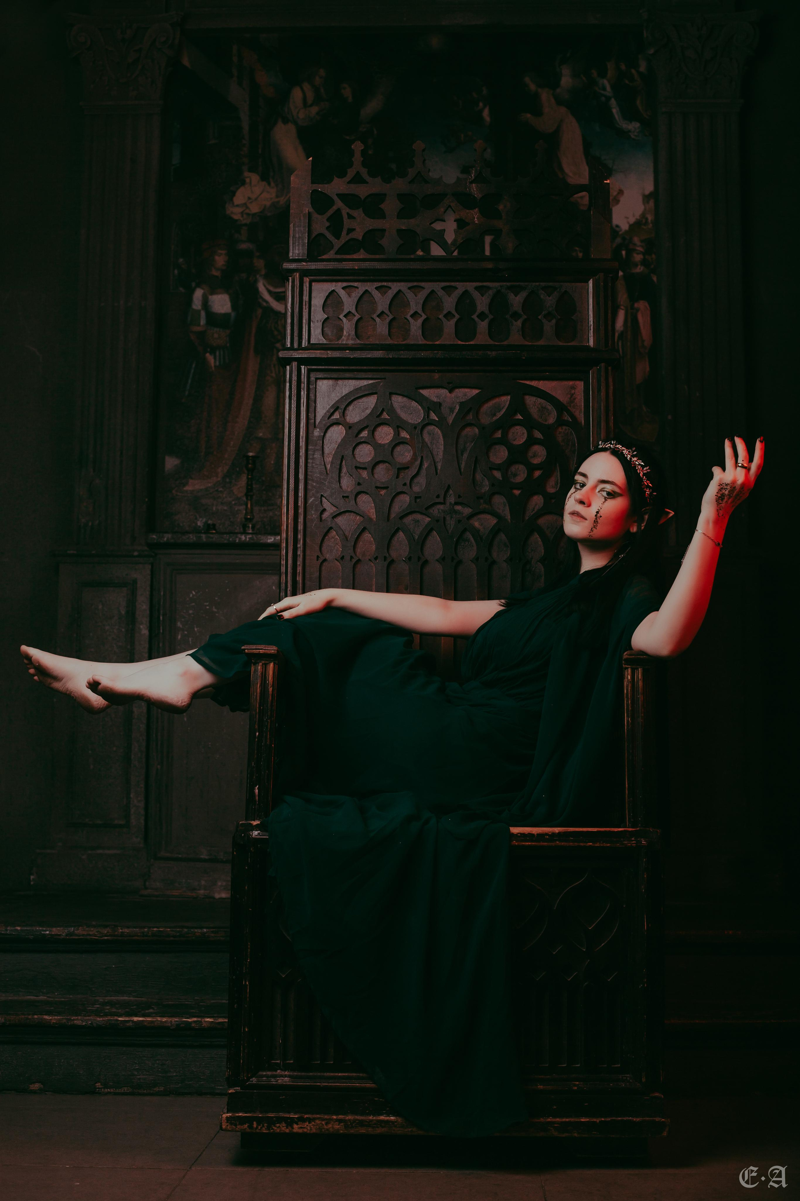 One ring to rule them all…. Фотограф Ellairen