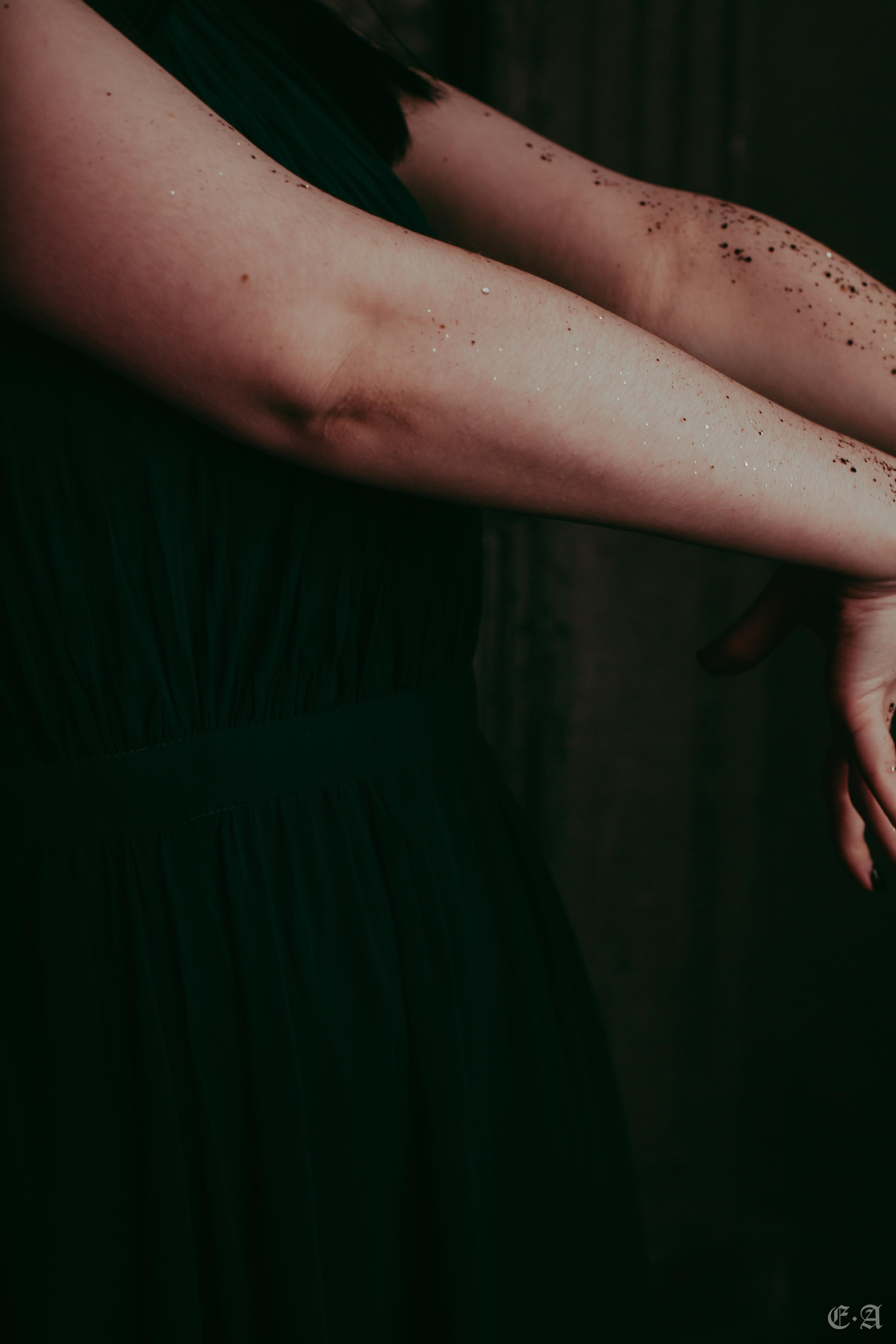 One ring to rule them all…. Фотограф Ellairen