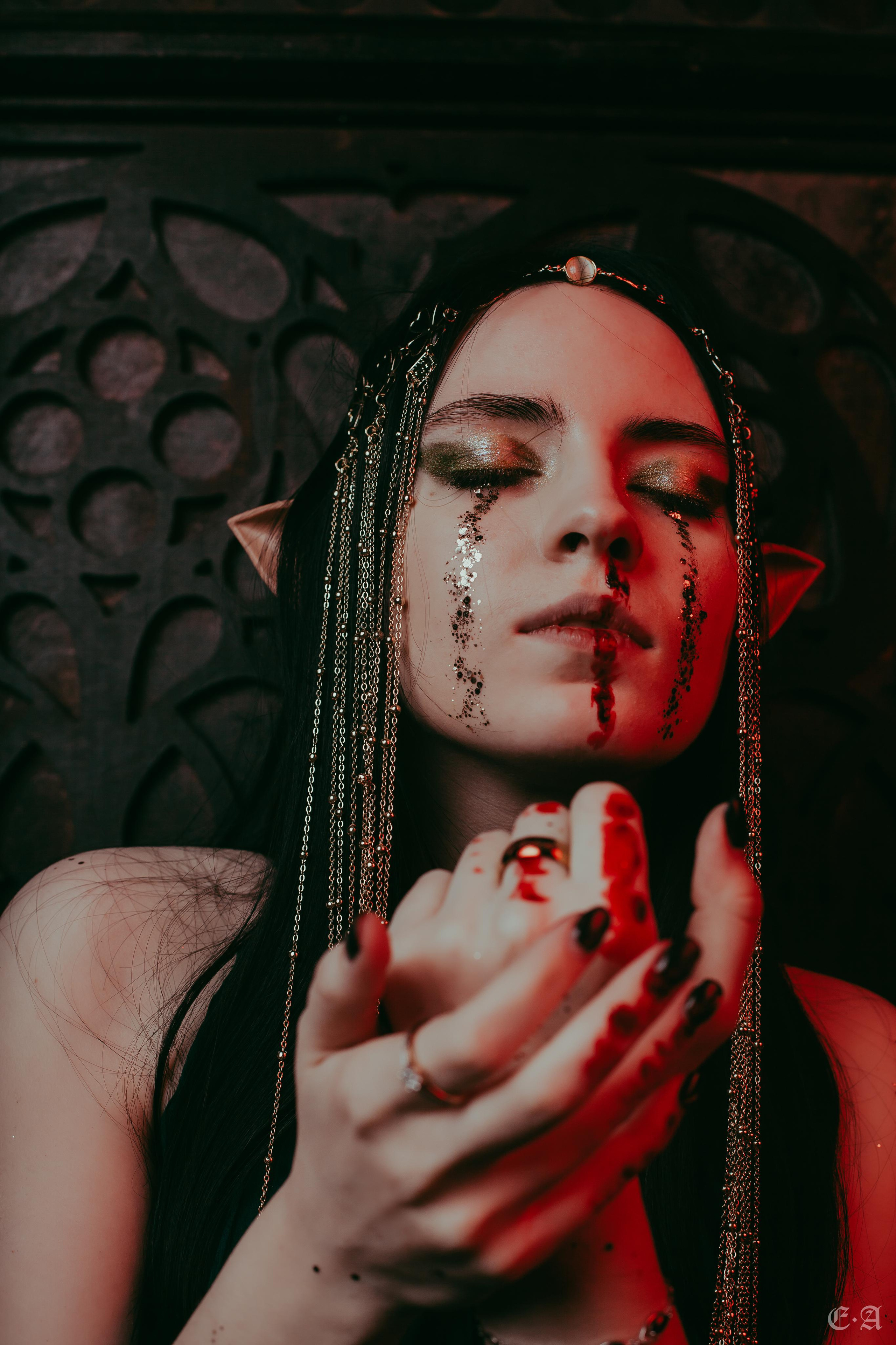 One ring to rule them all…. Фотограф Ellairen