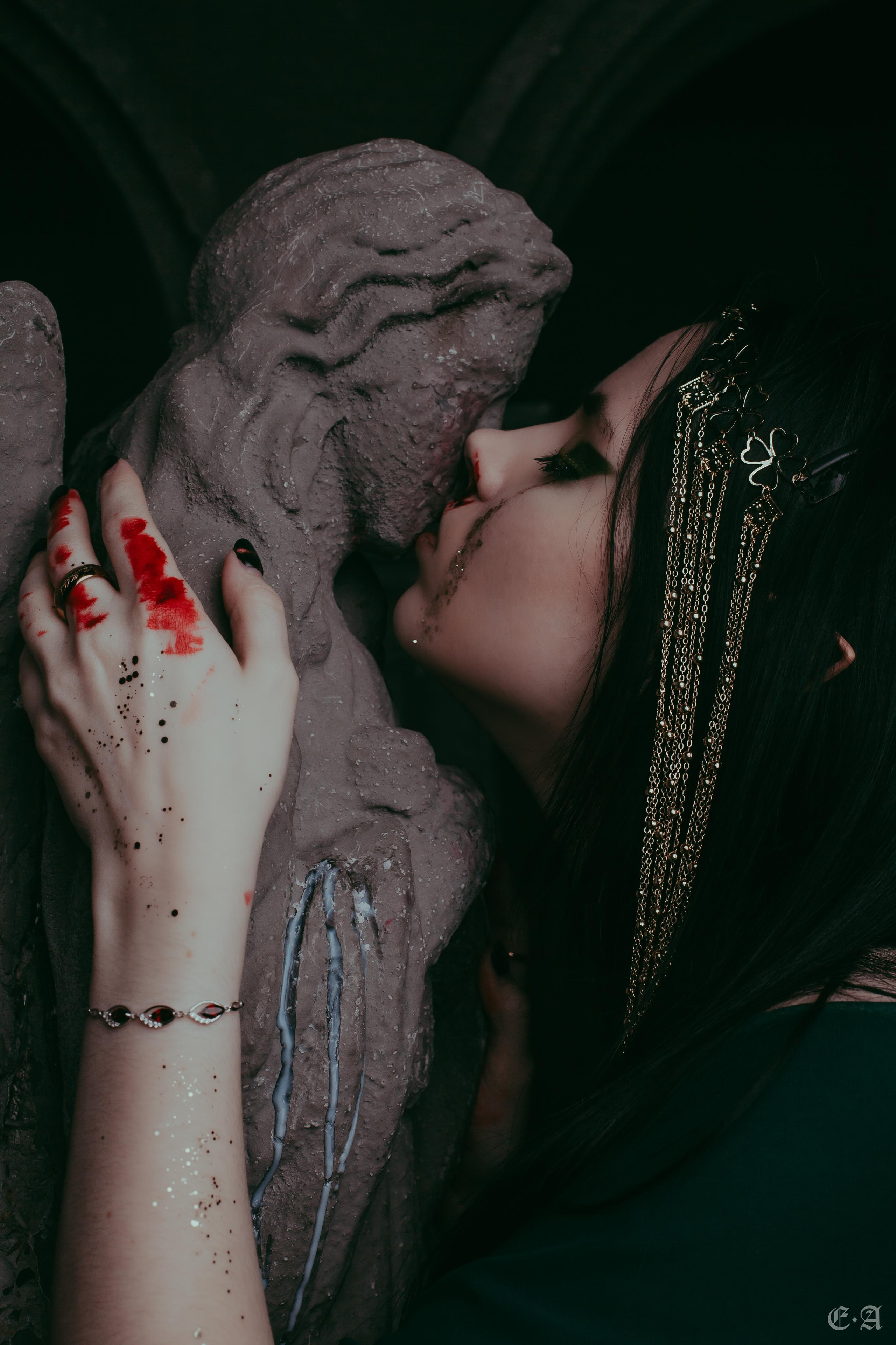 One ring to rule them all…. Фотограф Ellairen