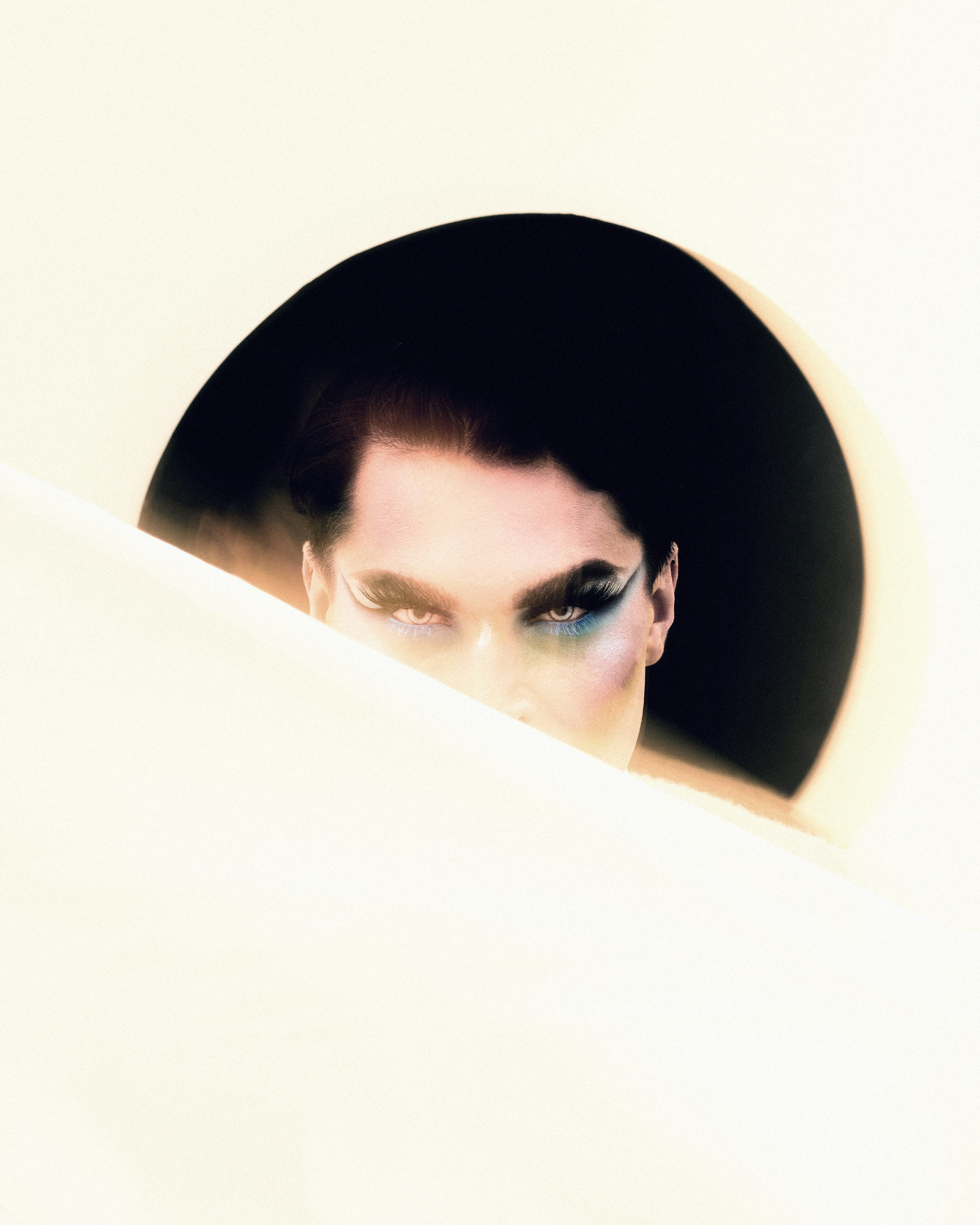 NOTCATART. DINIS MUSTAFIN | PHOTOGRAPHY