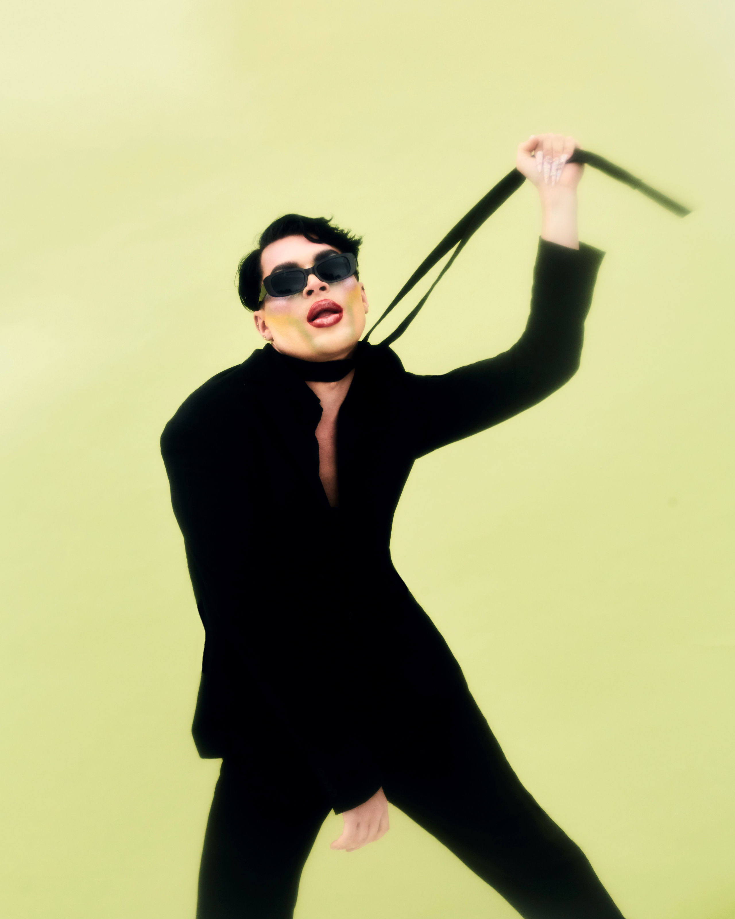 NOTCATART. DINIS MUSTAFIN | PHOTOGRAPHY