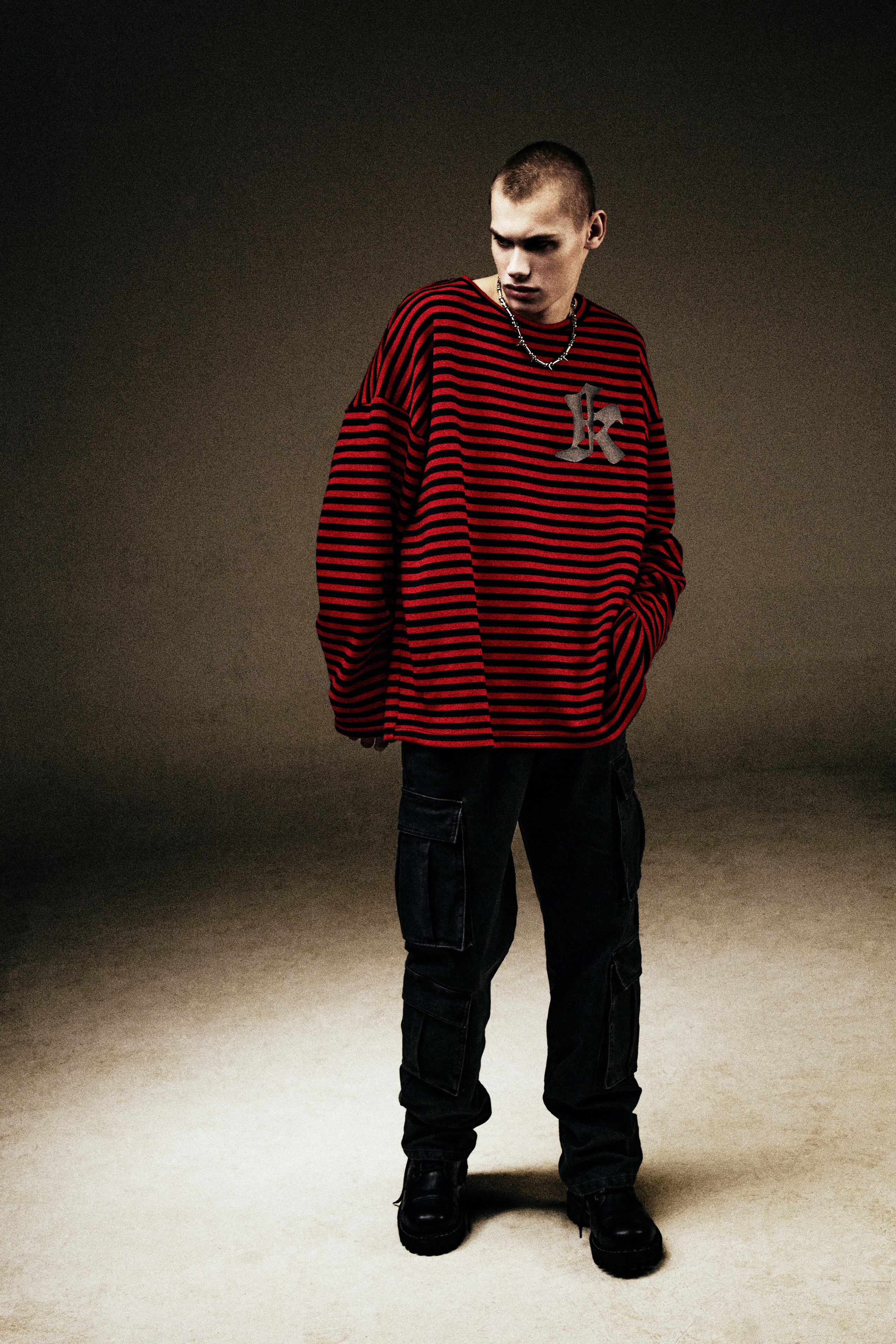 KRITIKA — LOOKBOOK. DINIS MUSTAFIN | PHOTOGRAPHY