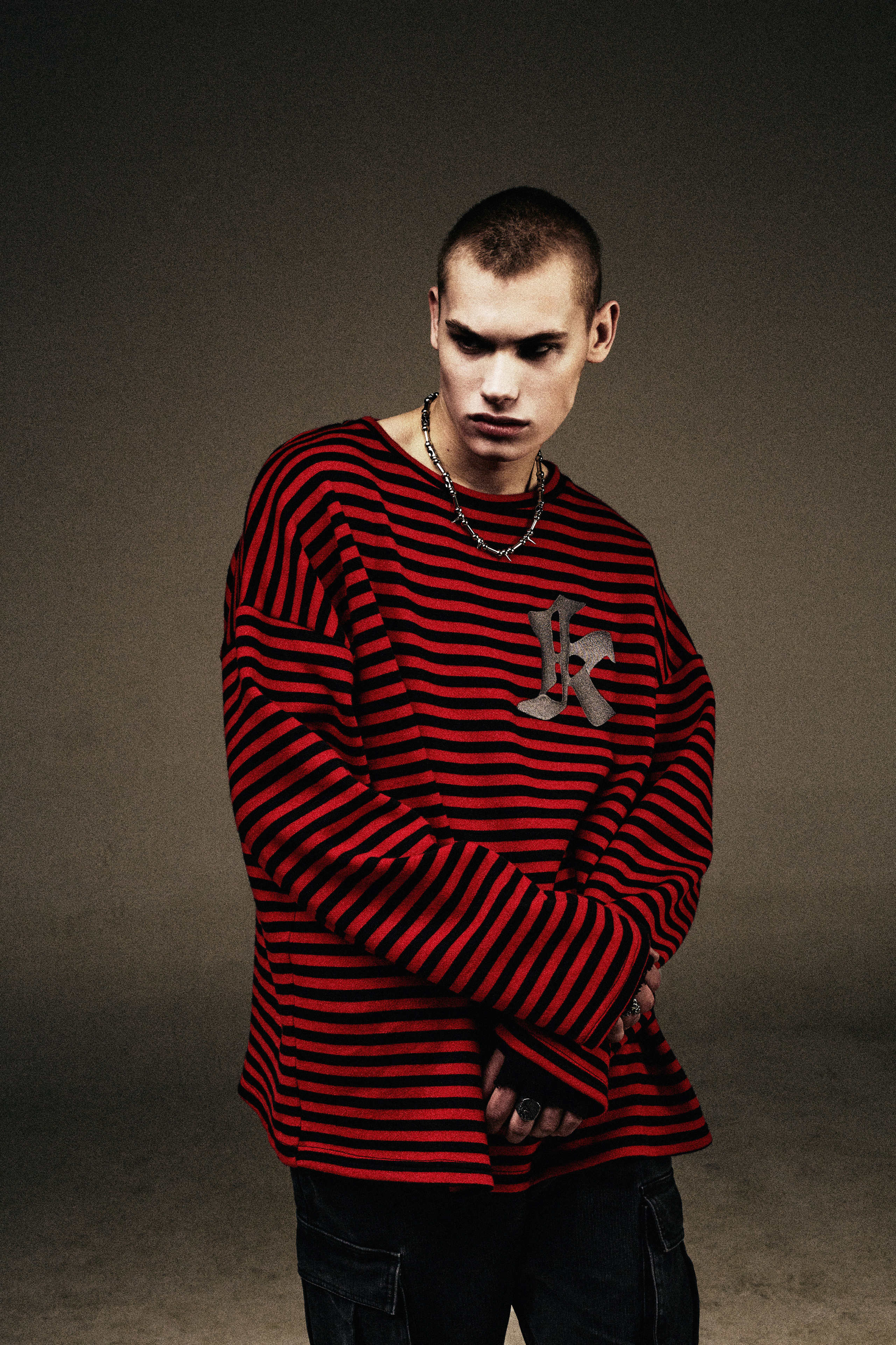 KRITIKA — LOOKBOOK. DINIS MUSTAFIN | PHOTOGRAPHY