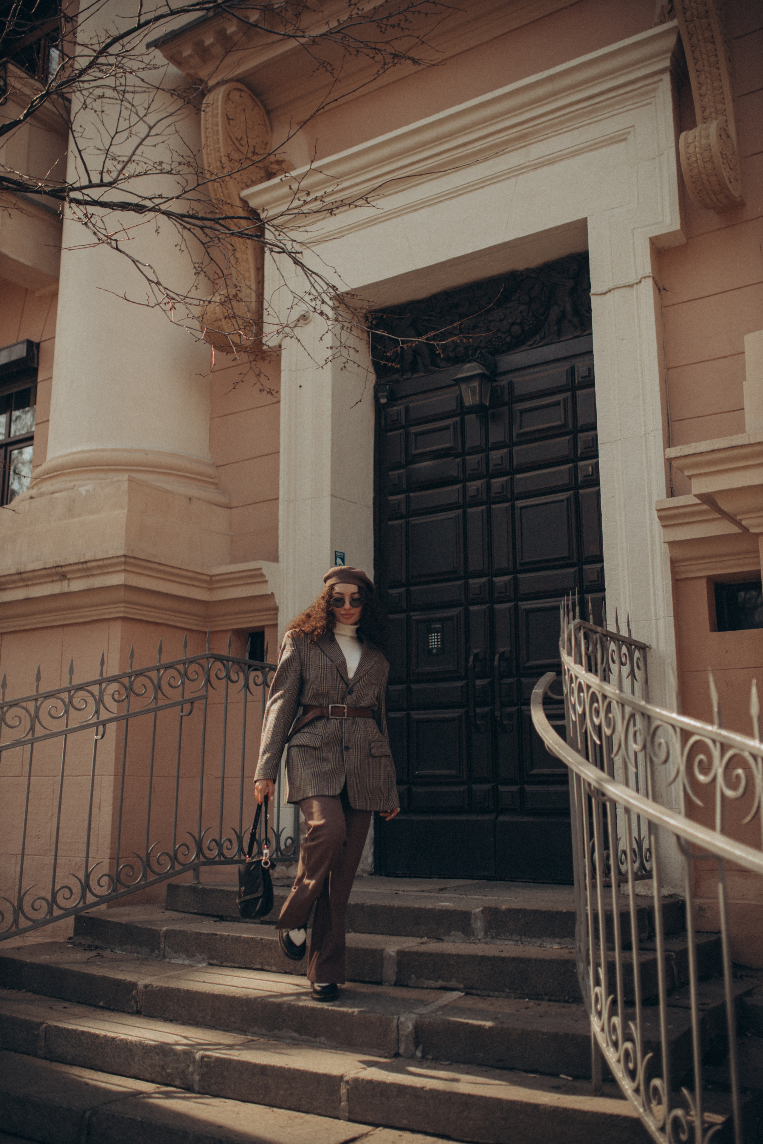 Девушка на прогулке. Снимаю Ваши эмоции на долгую память