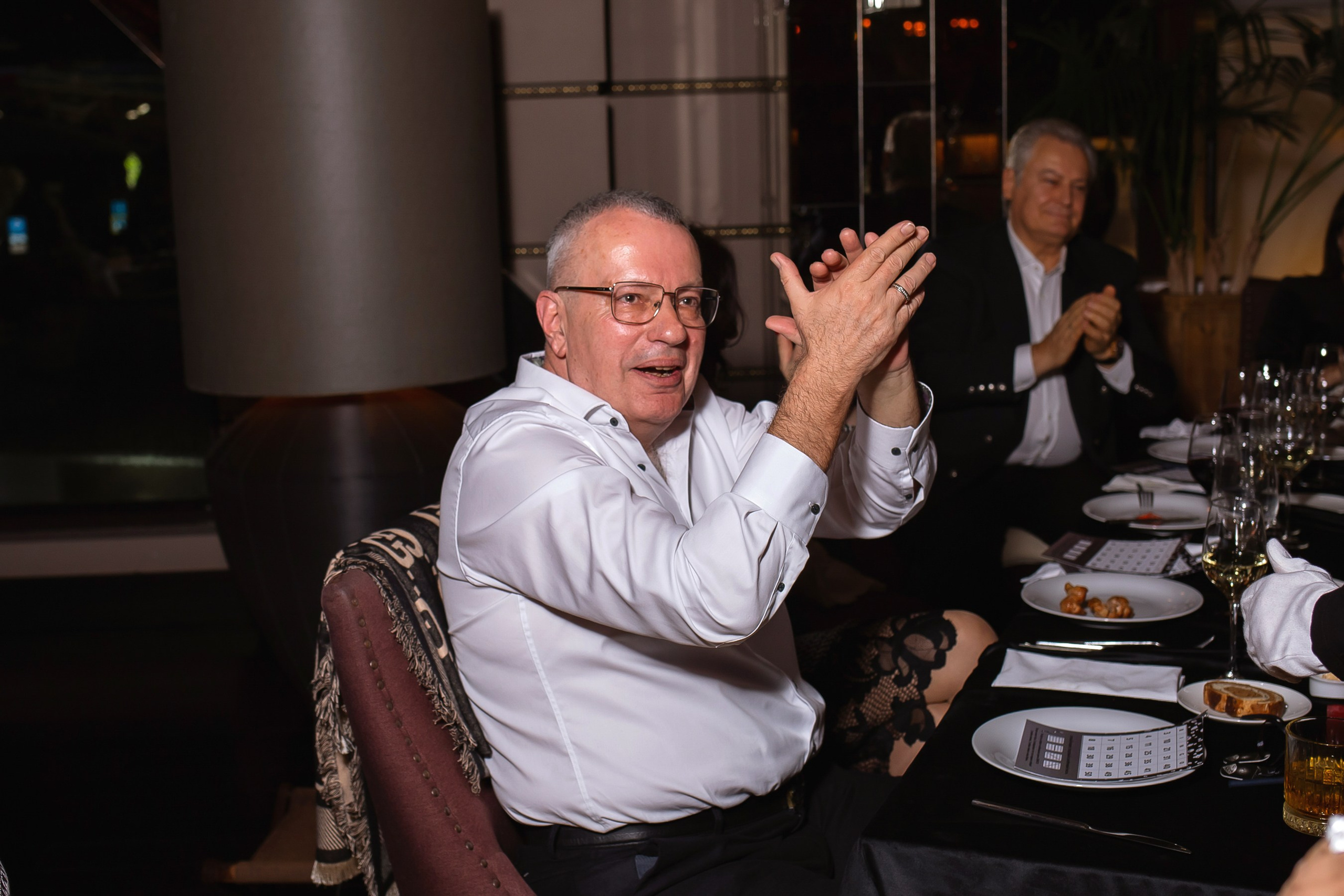 Корпоративный фотограф в Сочи и Сириусе — Премиум репортаж и тимбилдинги. Фотограф Сочи Адлер. Солькаева Анастасия