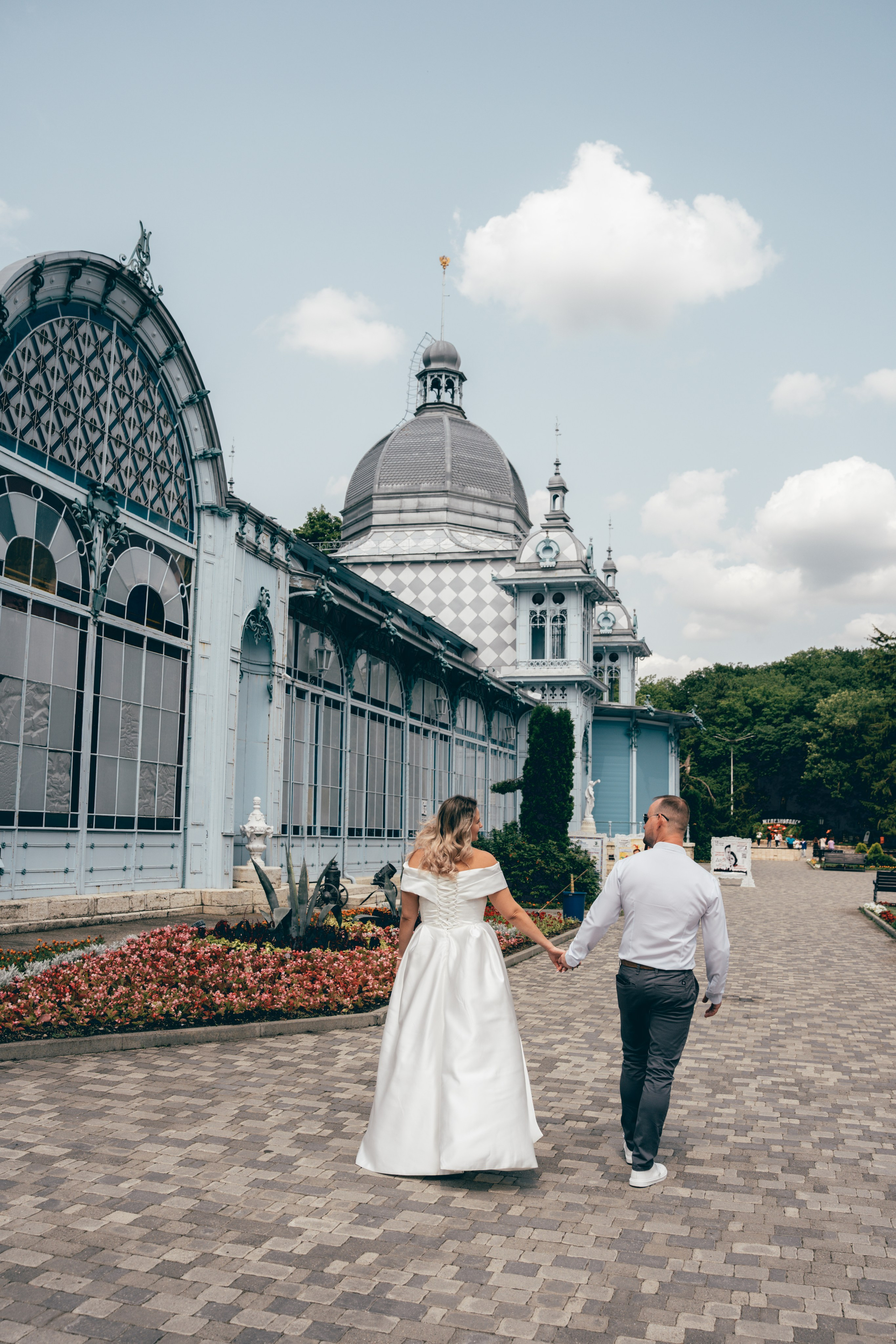 Съемка для брендов одежды КМВ Пятигорск, Железноводск, Ессентуки, Кисловодск Архыз Домбай Фотосессия. Фотограф КМВ|ГОРЫ Пятигорск Железноводск Ессентуки Кисловодск Домбай Архыз Эльбрус