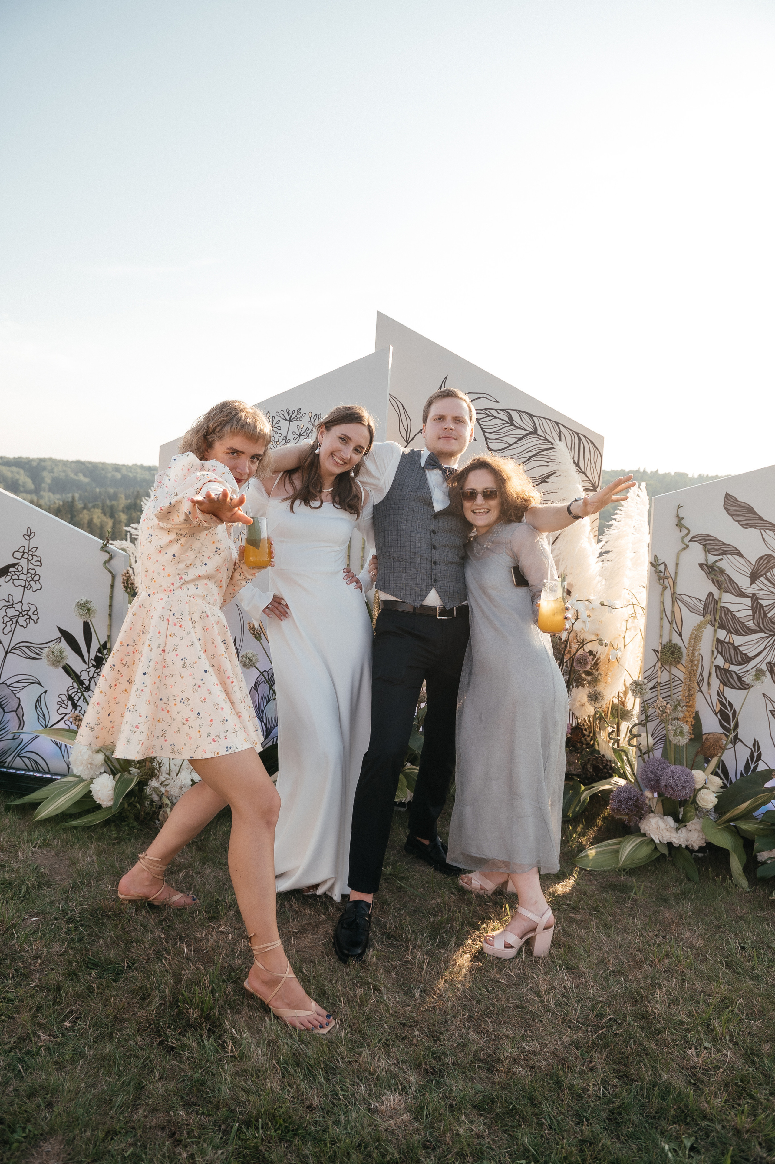 Dacha. Алина Посторонка