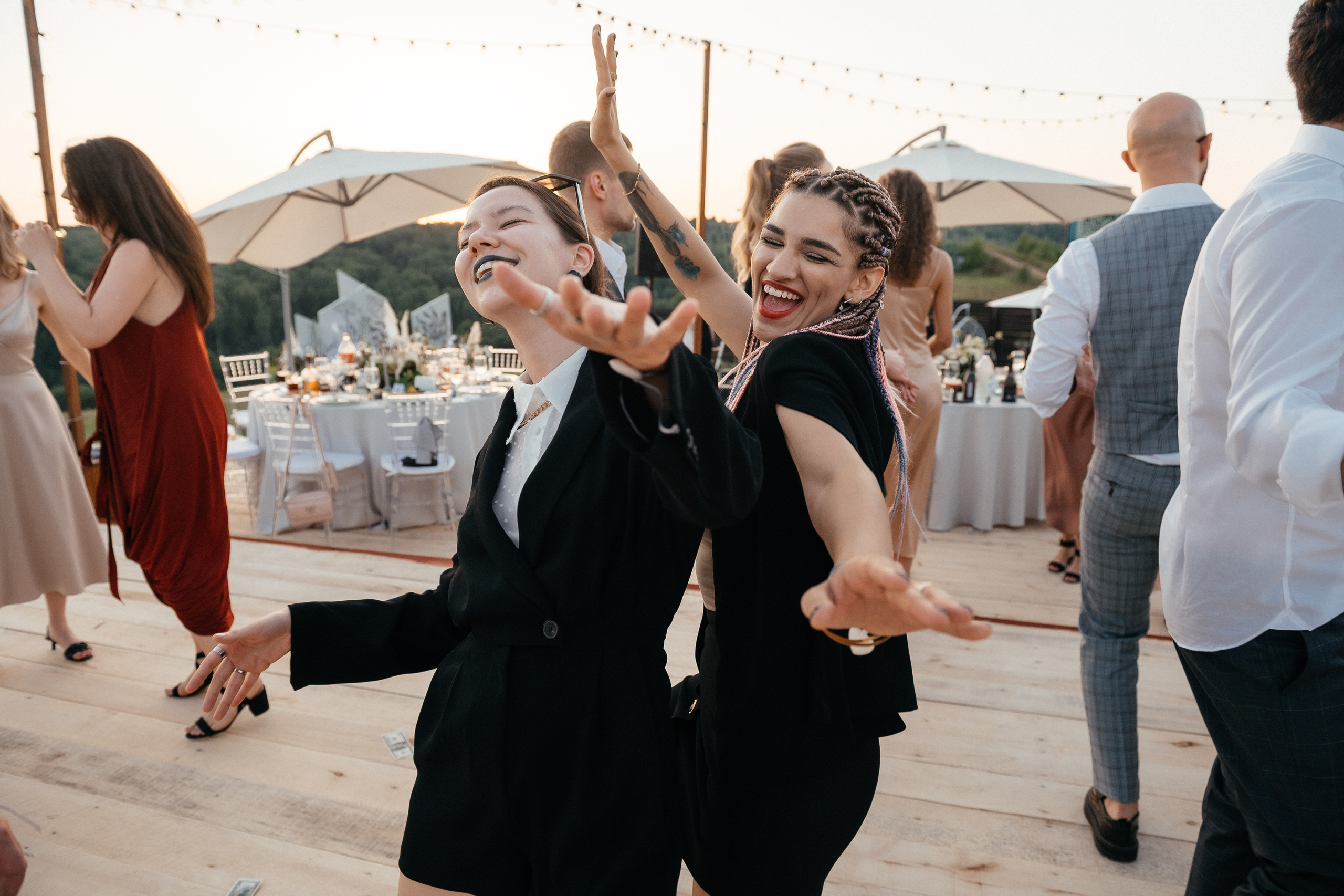 Dacha. Алина Посторонка