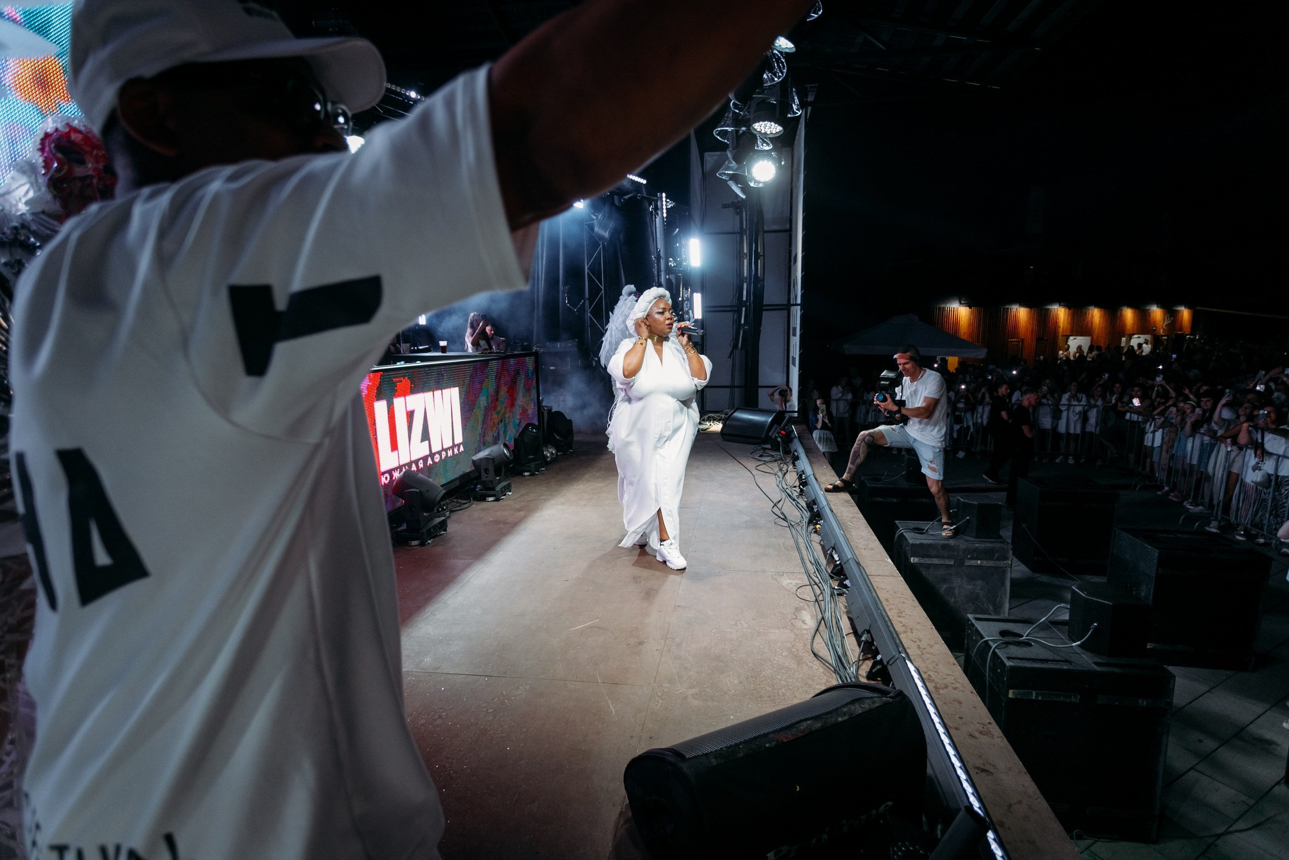 White Party @ Бархат парк. Репортажный фотограф Максим Полянский. Москва, Санкт-Петербург, Красноярск