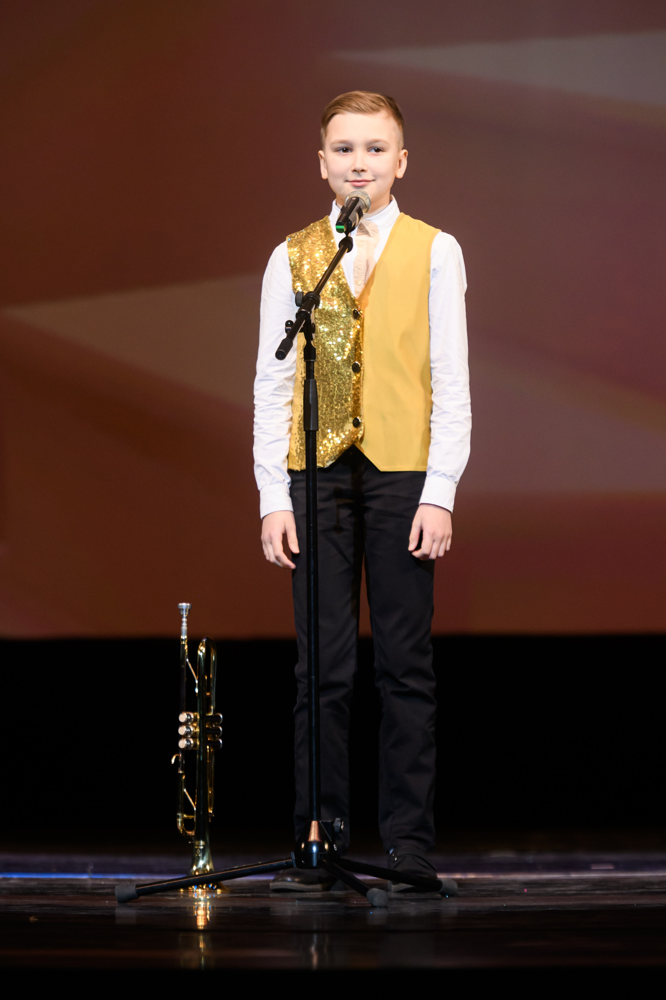 23 апреля, часть 1, БКЗ Октябрьский, г. Санкт-Петербург. Золотое яблочко