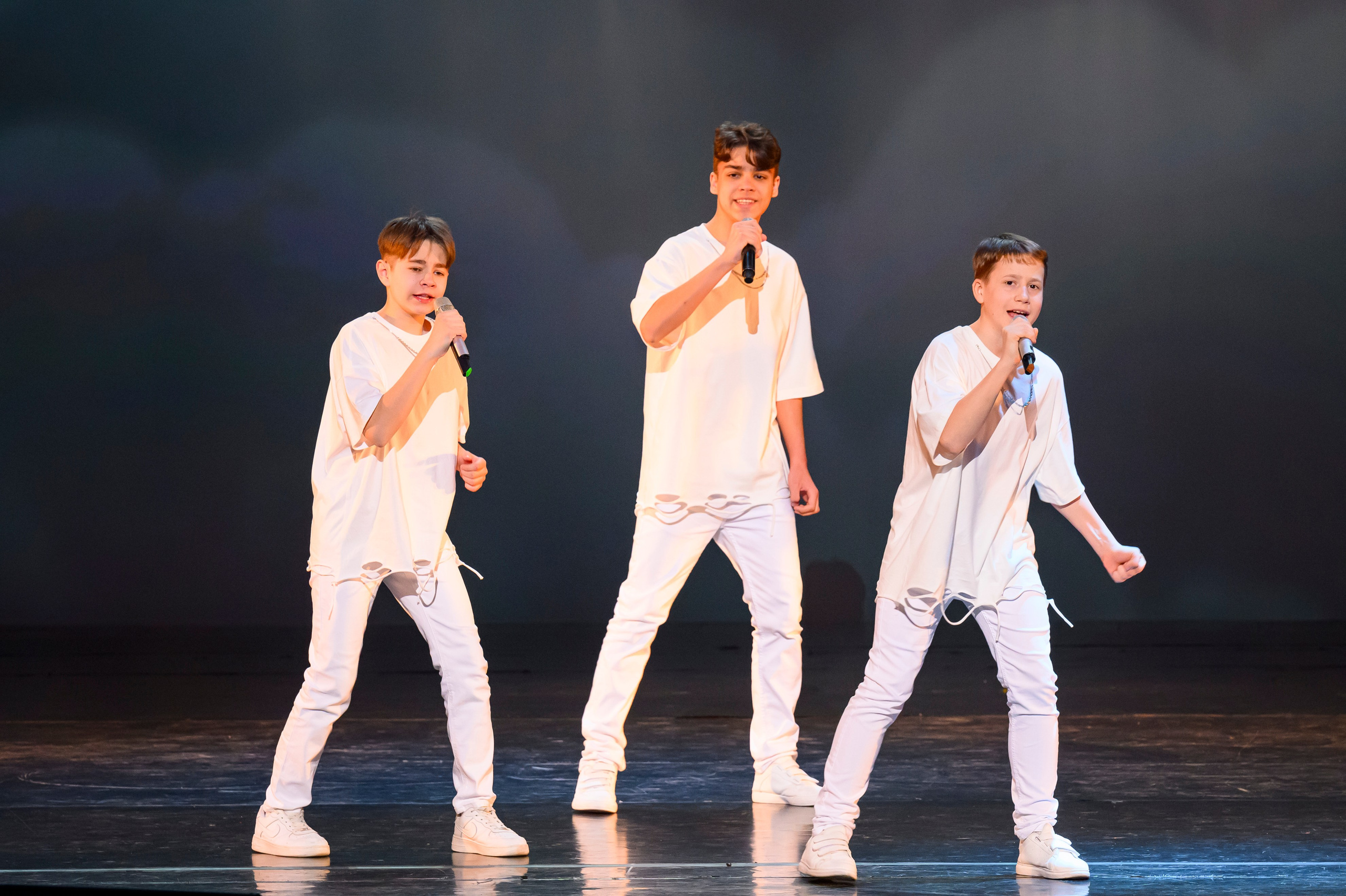 23 апреля, часть 1, БКЗ Октябрьский, г. Санкт-Петербург. Золотое яблочко