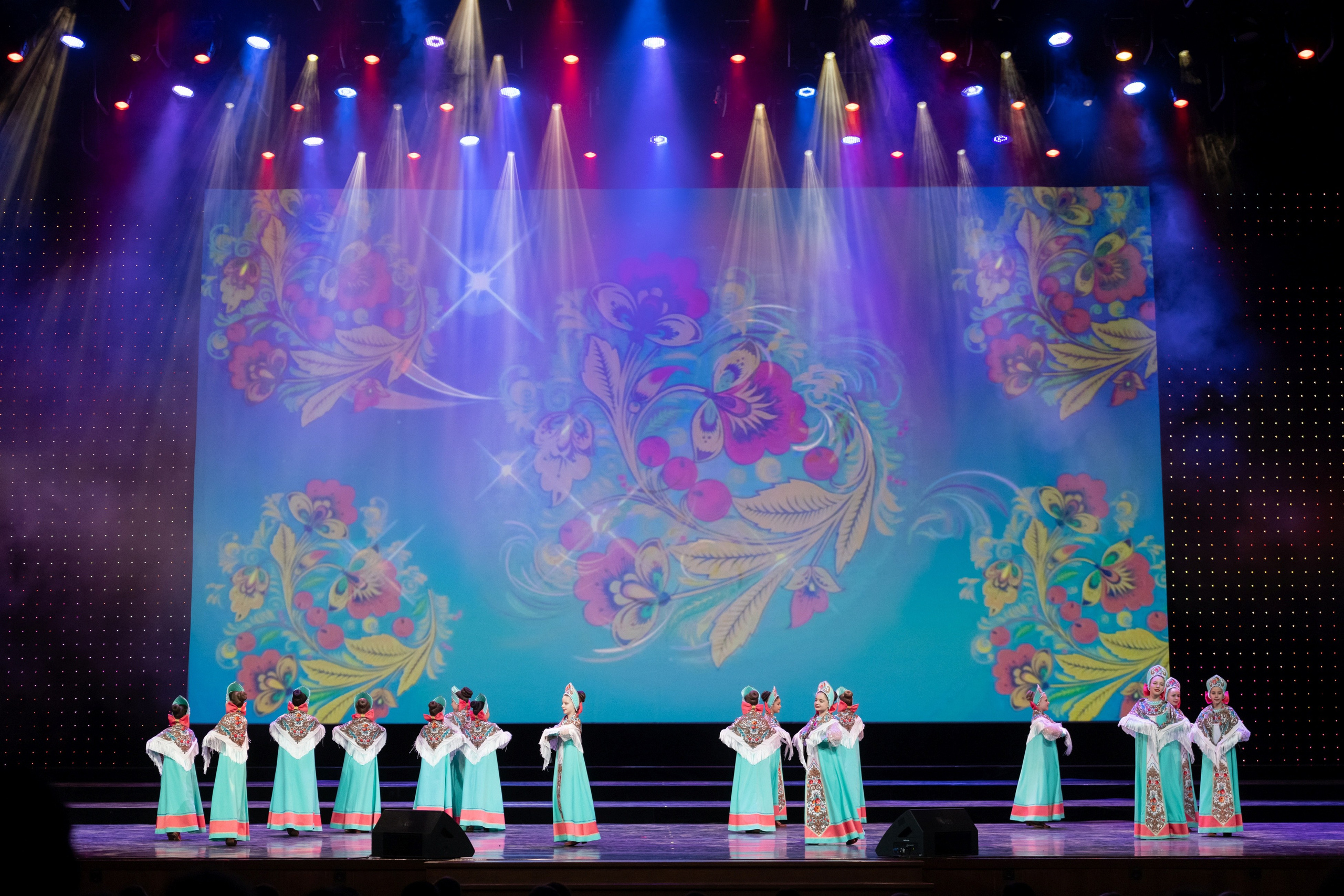 2 февраля, концерт Таланты России, Кремлевский Дворец. Золотое яблочко