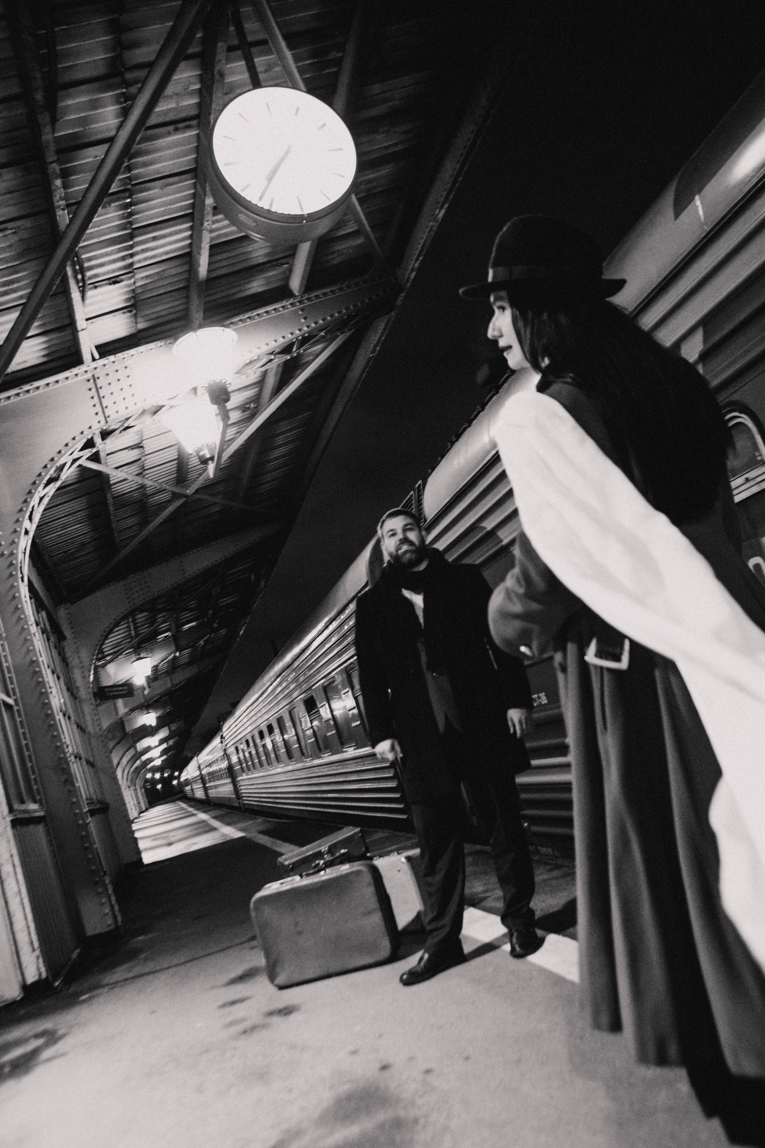 Витебский вокзал. Варя + Сергей. Фотограф в Нижнем Новгороде