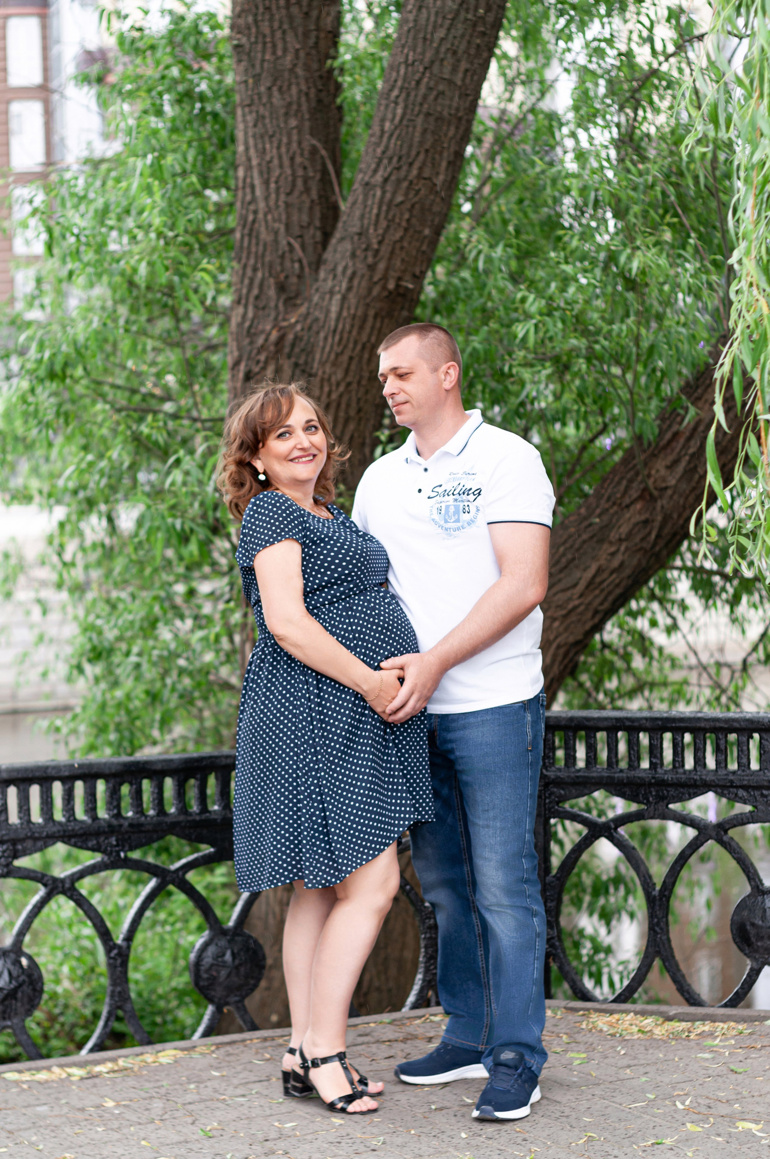 Инна и Сергей в парке. Семейный и свадебный фотограф Галина Абакумова, фотосессии в Белгороде