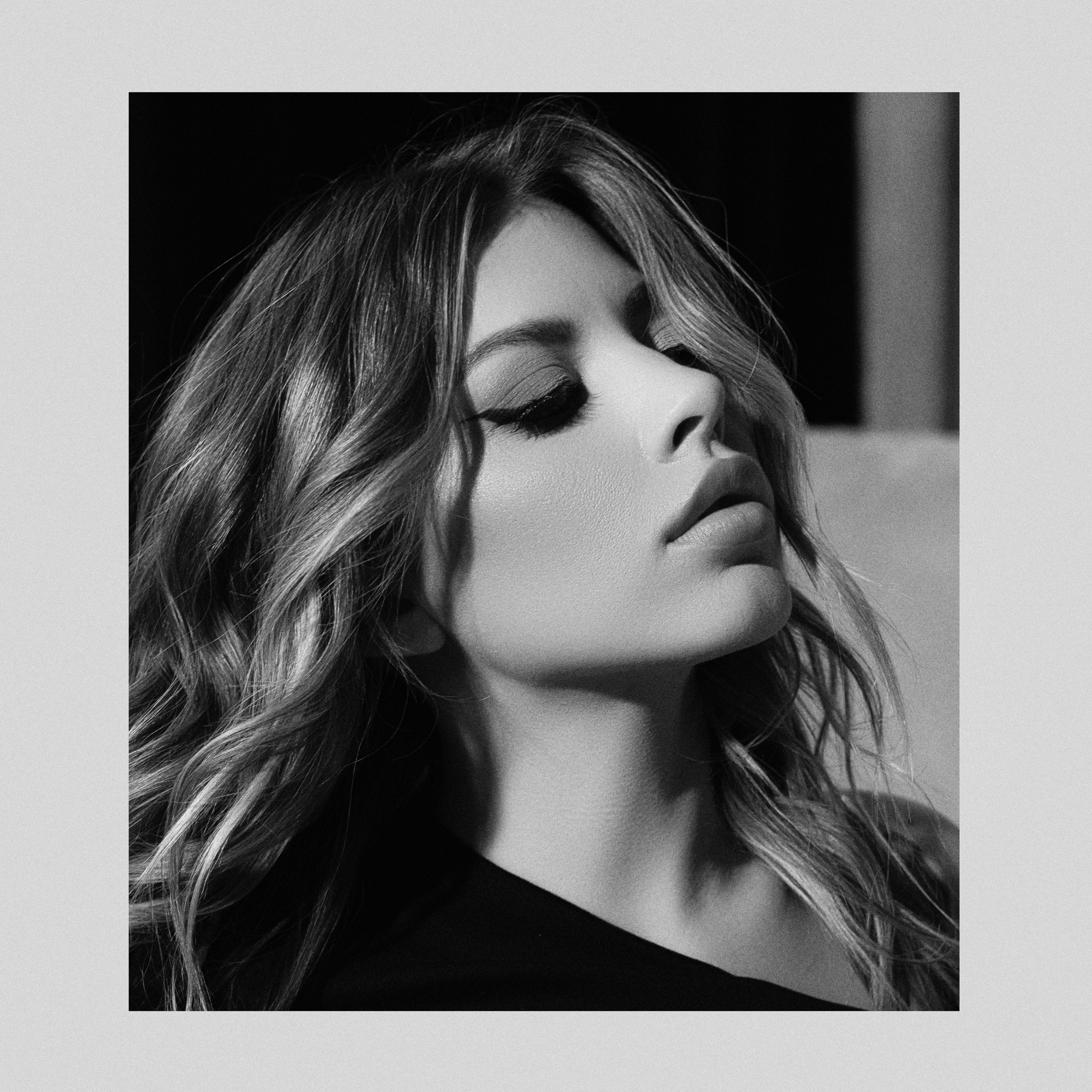 Портретная. Фотограф в Воронеже Садий Элина