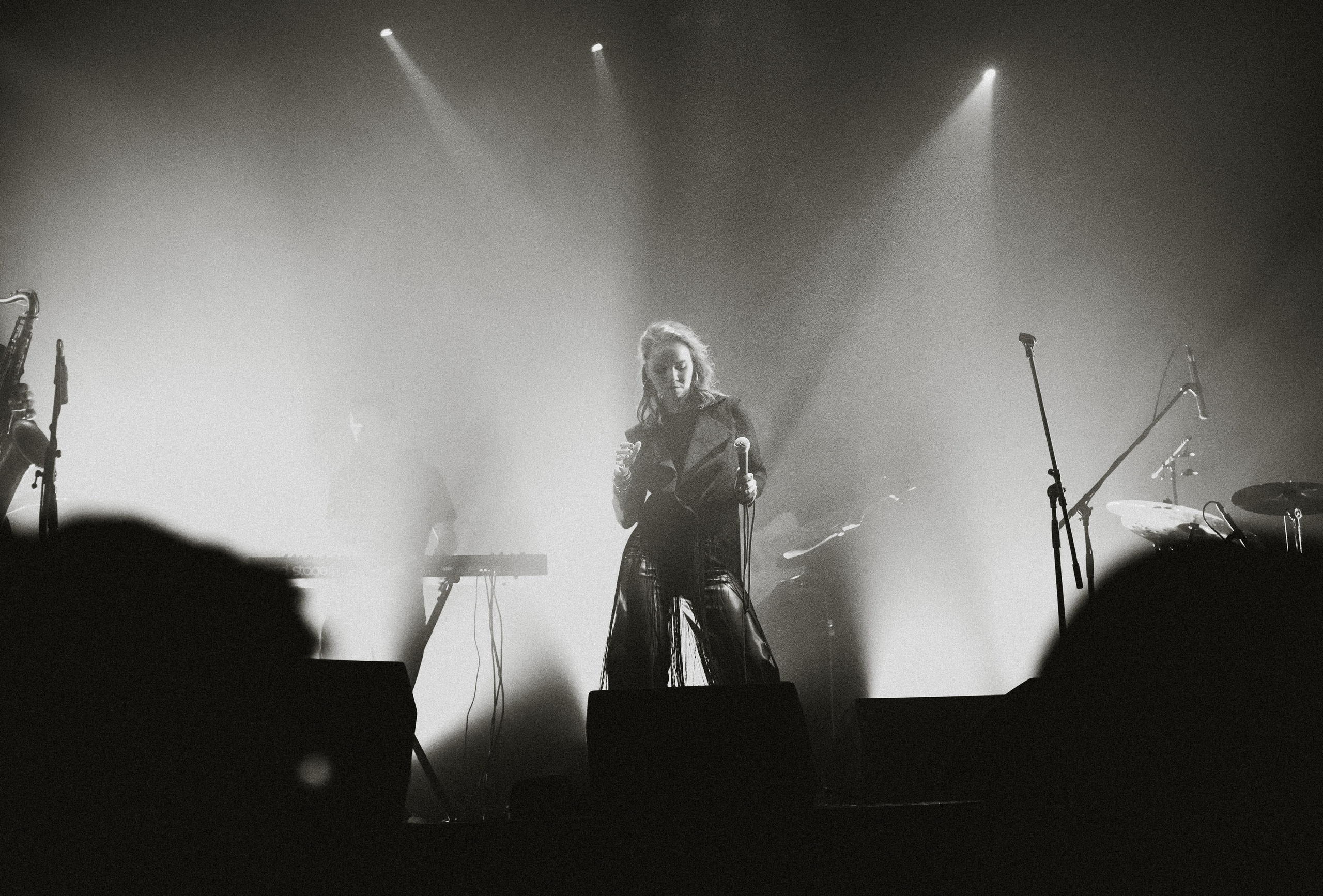 Концерт 18.02.22 Саша Алмазова Клуб Космонавт. Фотограф в Санкт-Петербурге Мария Мельникова