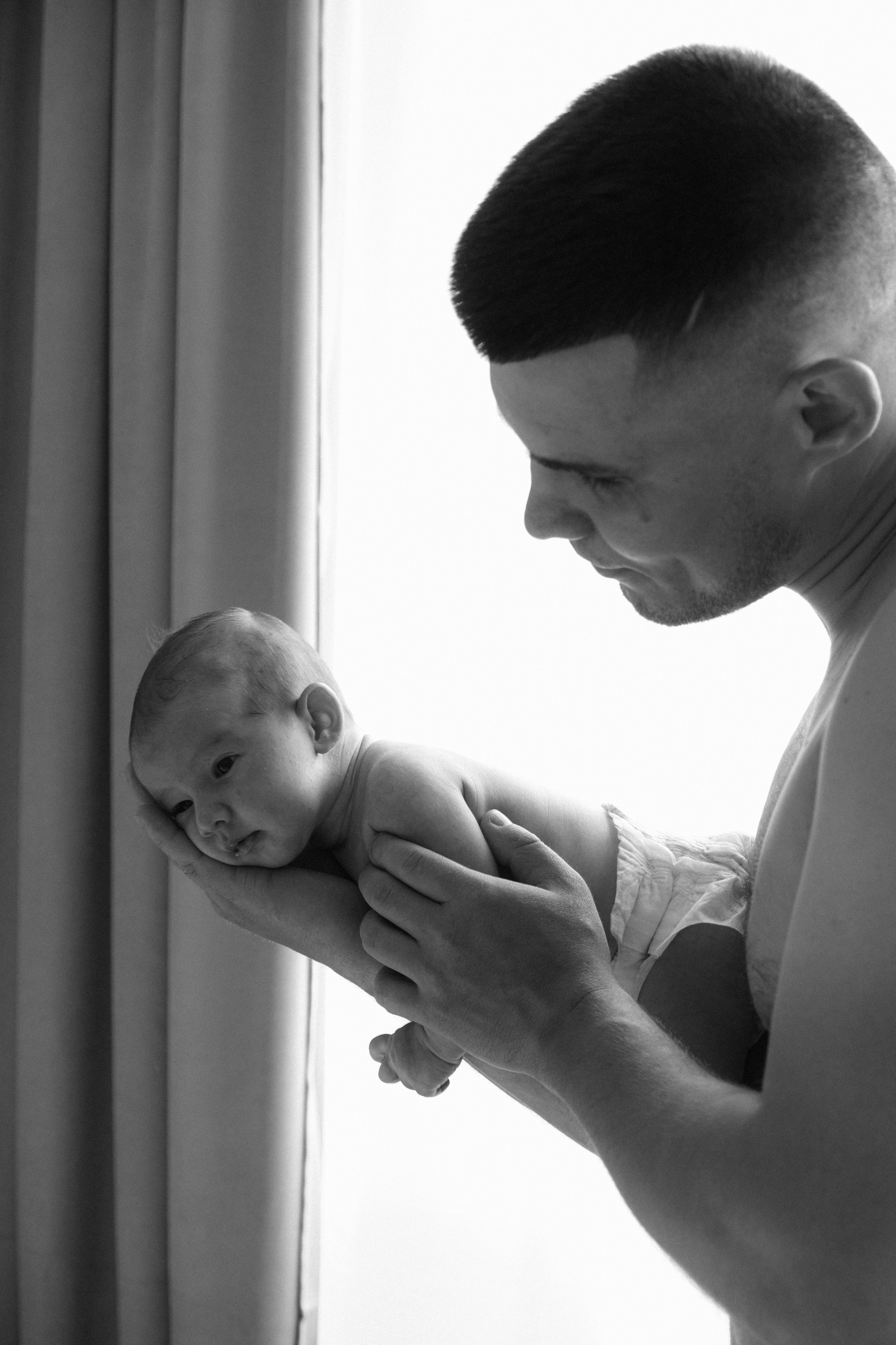 Домашняя с малышом. Фотограф на камеру и мобильная съемка в Казани Лидия