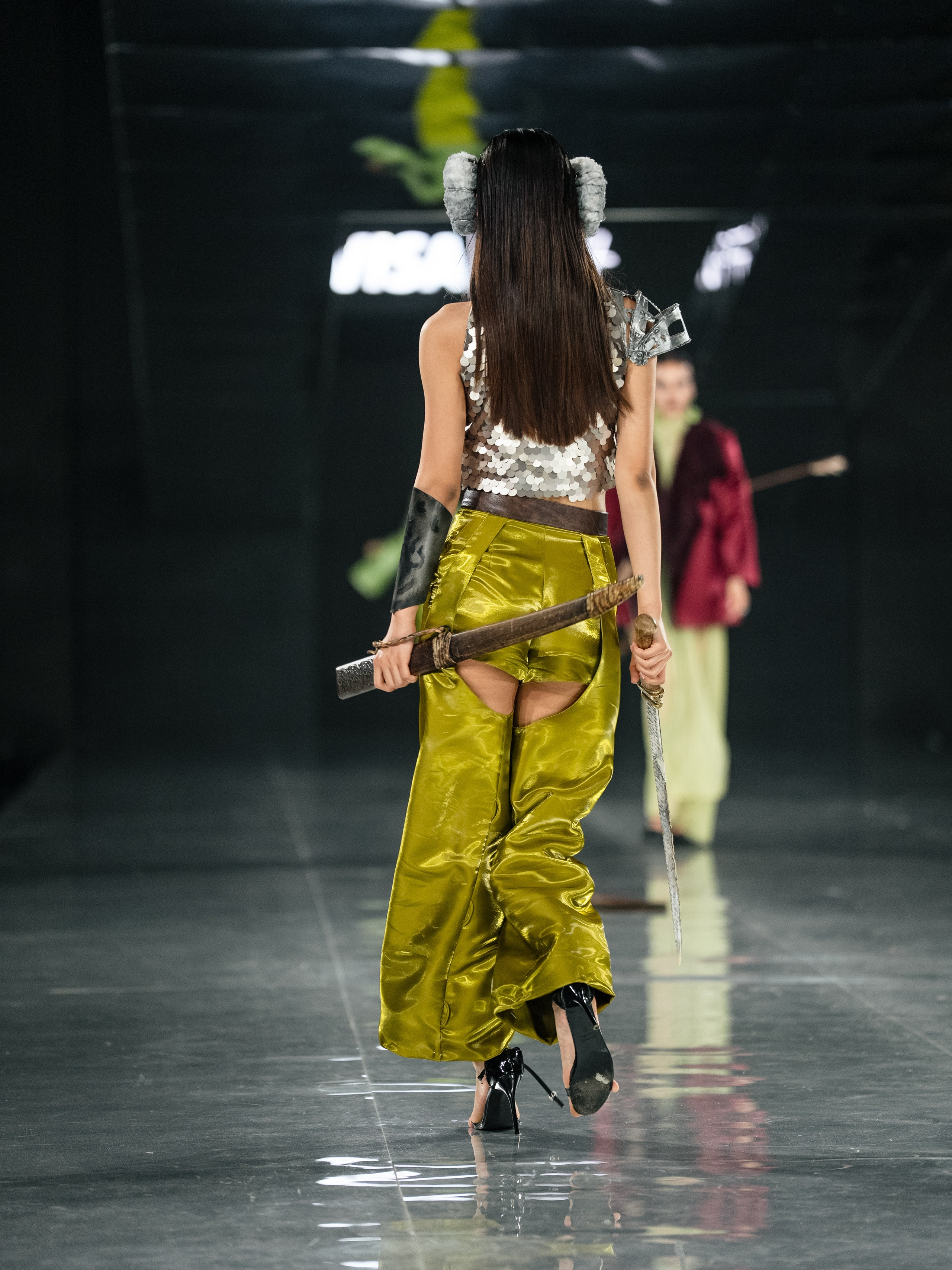 Visa Fashion Week SAKH. Сайт Алматинского НЮ АРТ, будуар и фэшн фотографа Дениса Карпенко