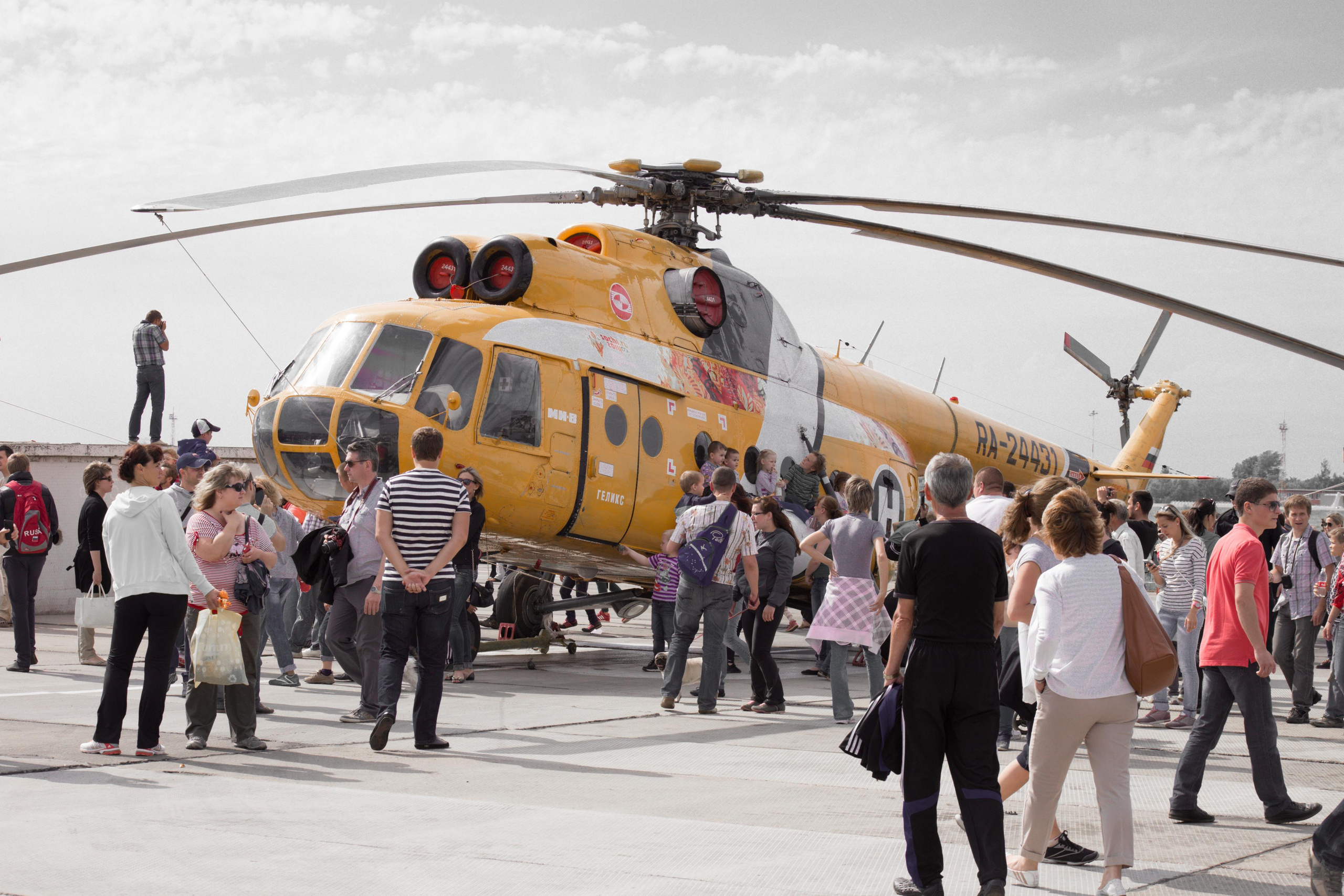 Пилотажная группа «Стрижи». Фотограф Пермь. Фотосессия в фотостудии Перми и на свежем воздухе
