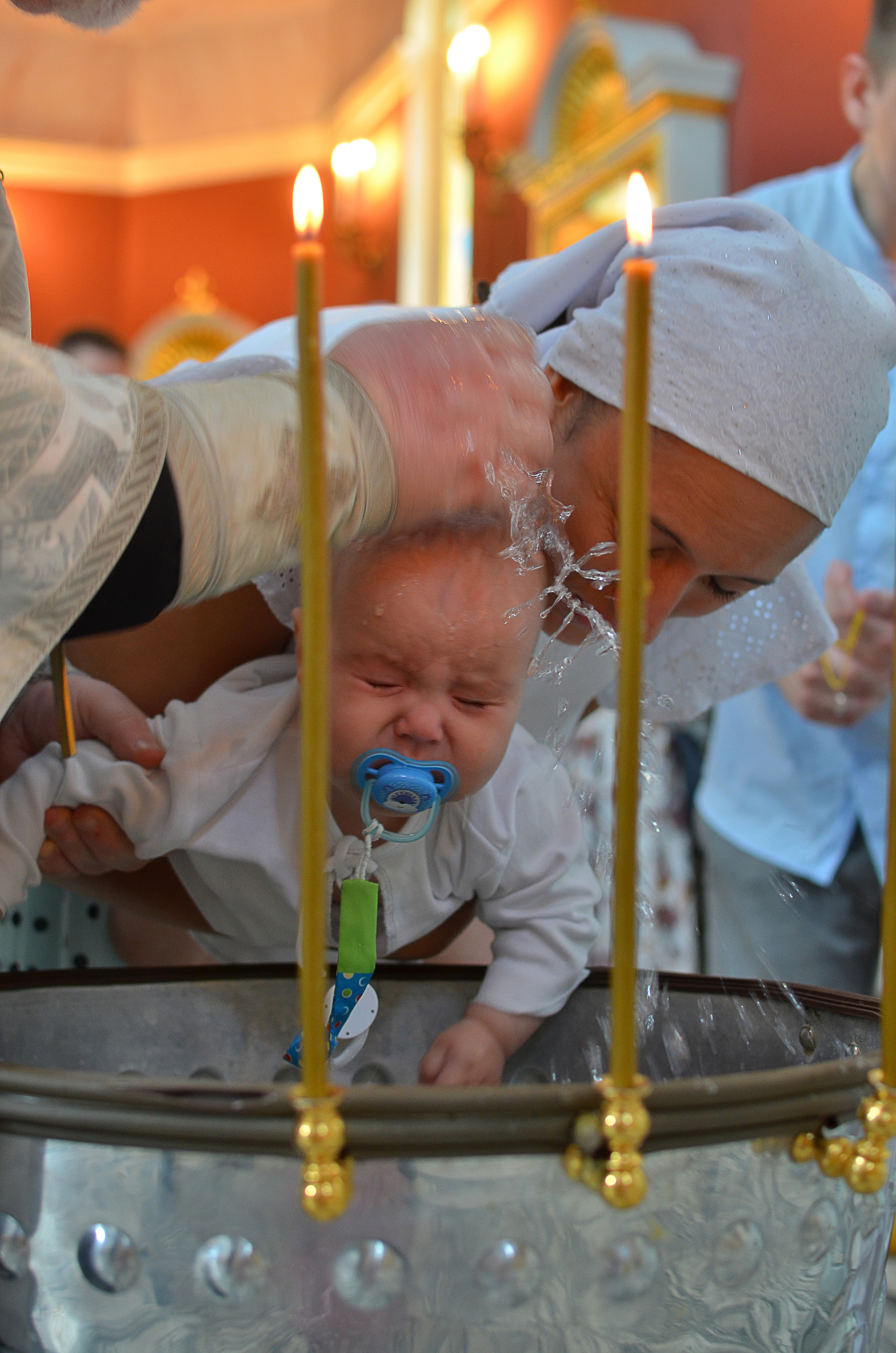 Крещение в светлом Храме, маленького Андрюши. Семейный и детский фотограф в Санкт-Петербурге Баландина Татьяна