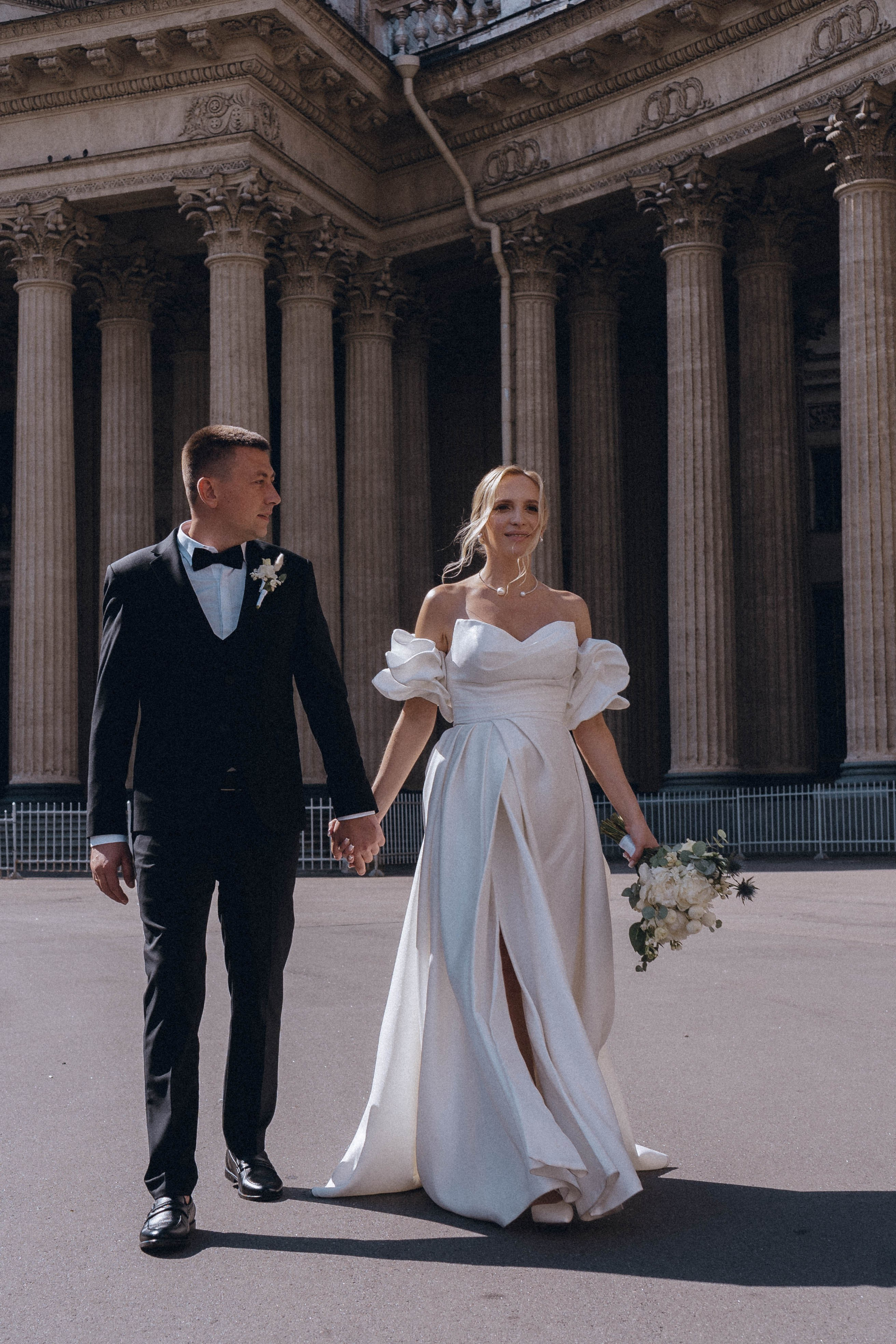 СВАДЕНБНАЯ СЬЕМКА НА КАТЕРЕ ПО КАНАЛАМ САНКТ-ПЕТЕРБУРГА И В АКВАТОРИИ НЕВЫ. Профессиональный фотограф, Санкт-Петербург — Виктория Богомолова