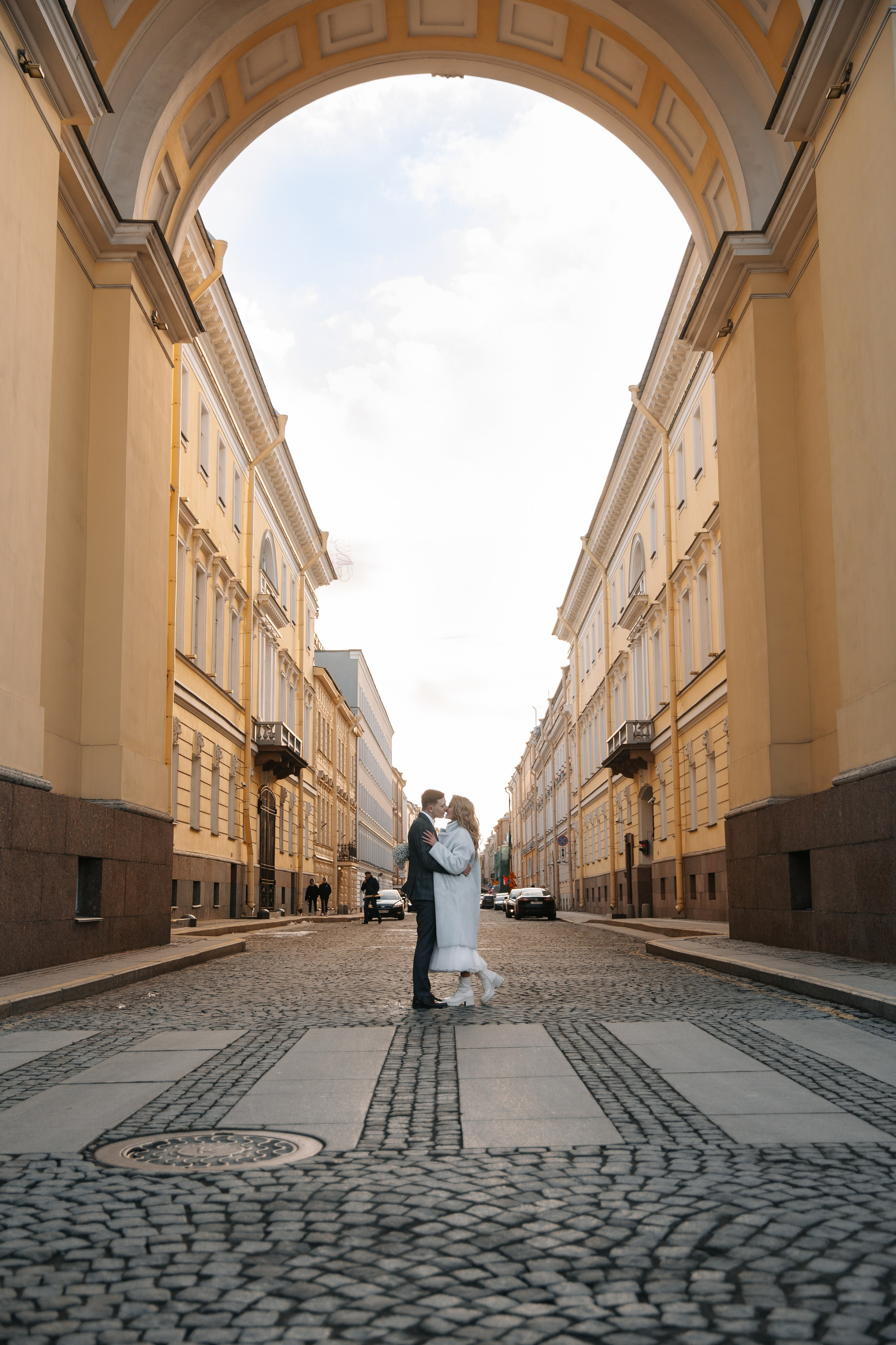 ДВОРЕЦ № 1 | Март, Исаакий, Английская набережная. Свадебный фотограф в Санкт-Петербурге Полина Корзухина