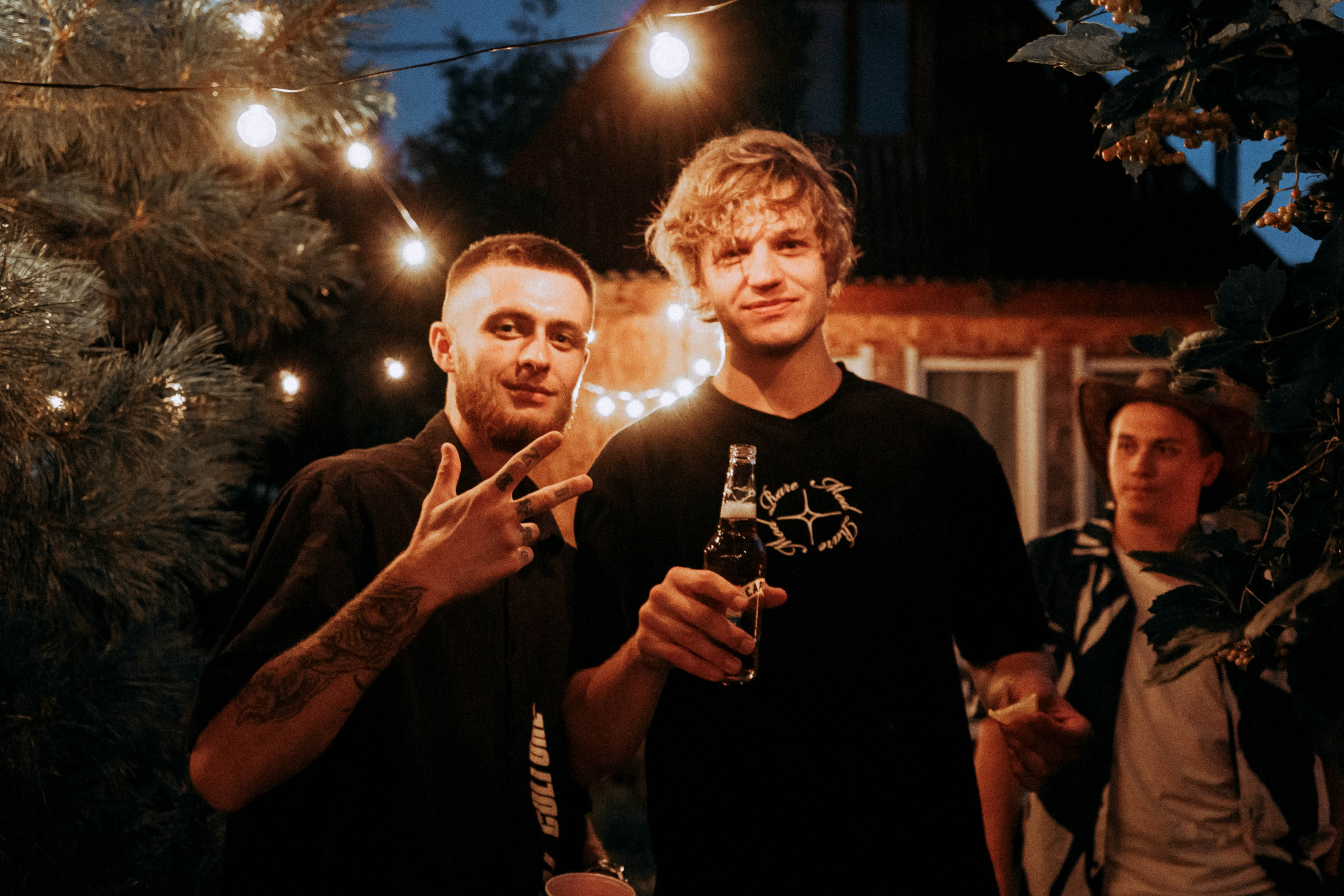 Гавайская вечеринка. Кир Анисин. Режиссер & фотограф