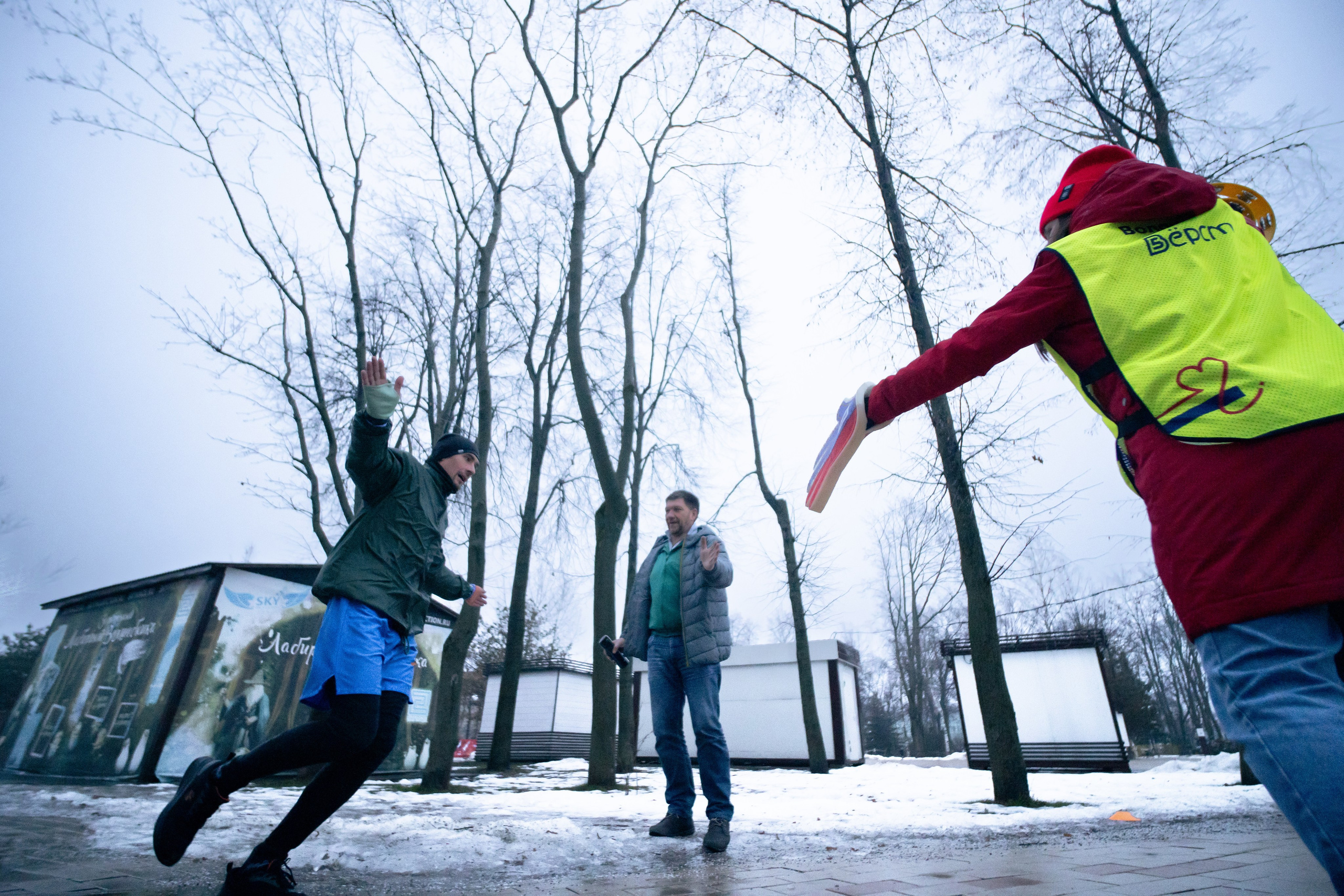 5 вёрст Наташинский 11 декабря 2025. Роман Капилюшов. Бег. Фото. Видео. г. Люберцы