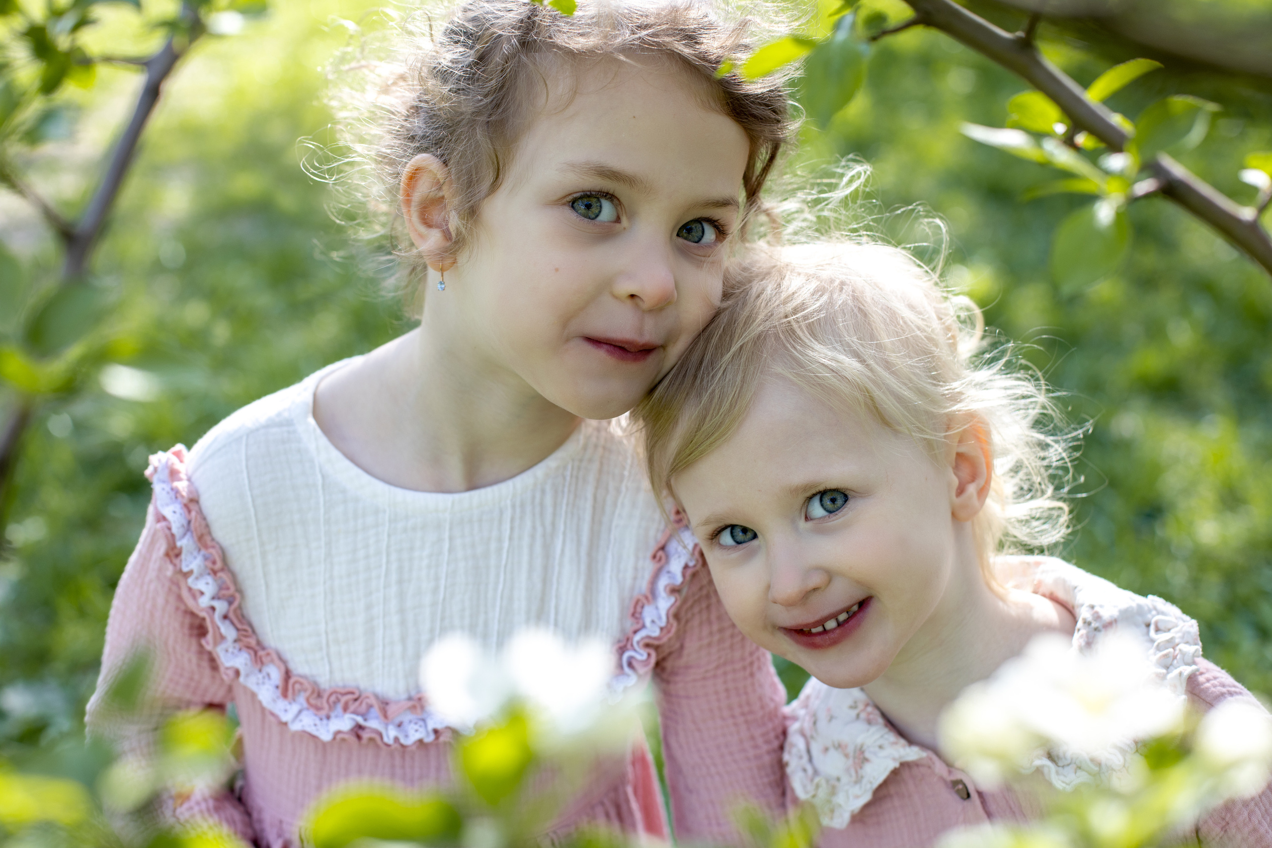 В Яблоневом саду. Детский и семейный фотограф в Санкт-Петербурге Перевощикова Наталья
