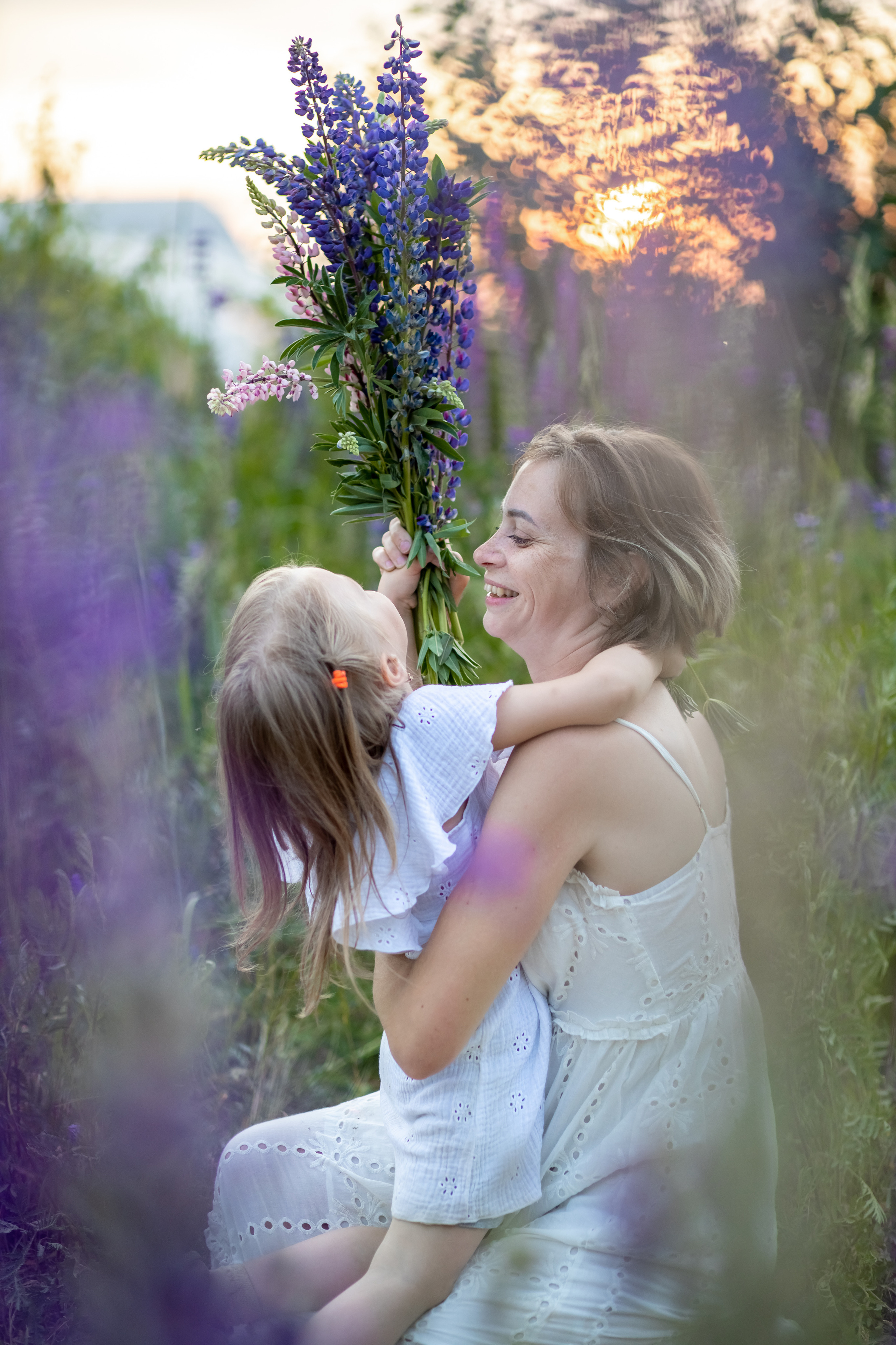 Фотосессия в люпинах. Детский и семейный фотограф в Санкт-Петербурге Перевощикова Наталья