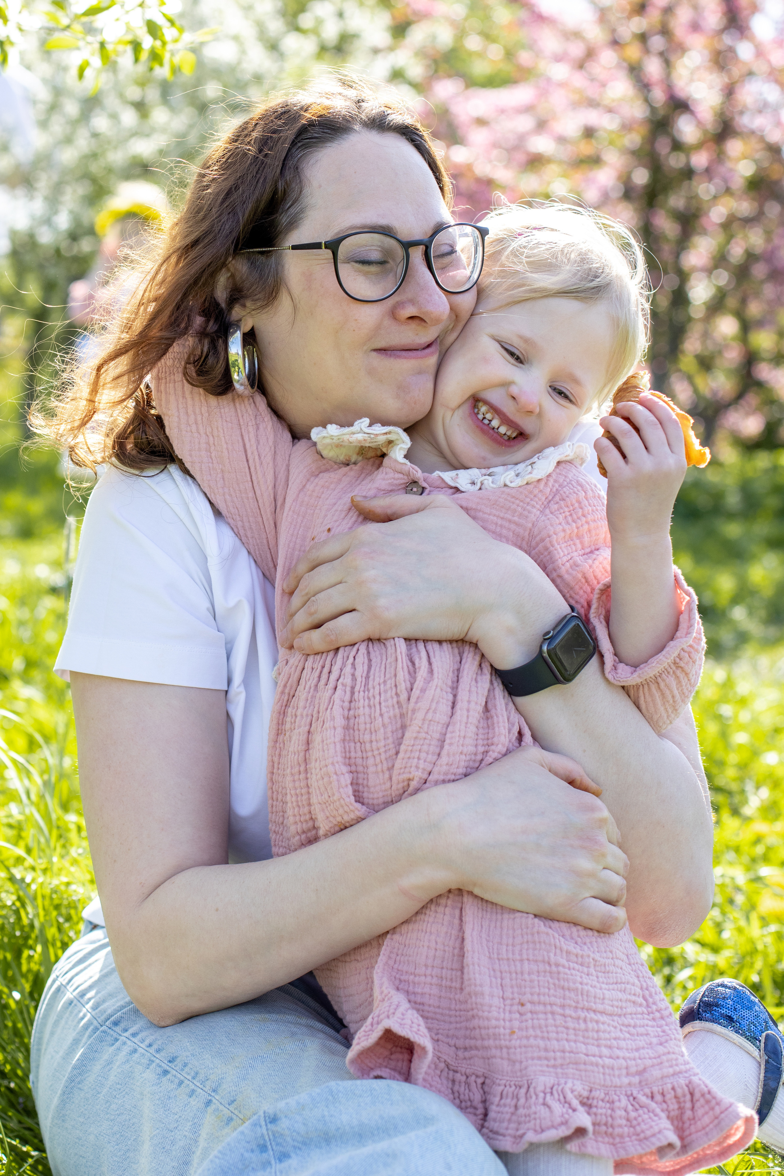 В Яблоневом саду. Детский и семейный фотограф в Санкт-Петербурге Перевощикова Наталья