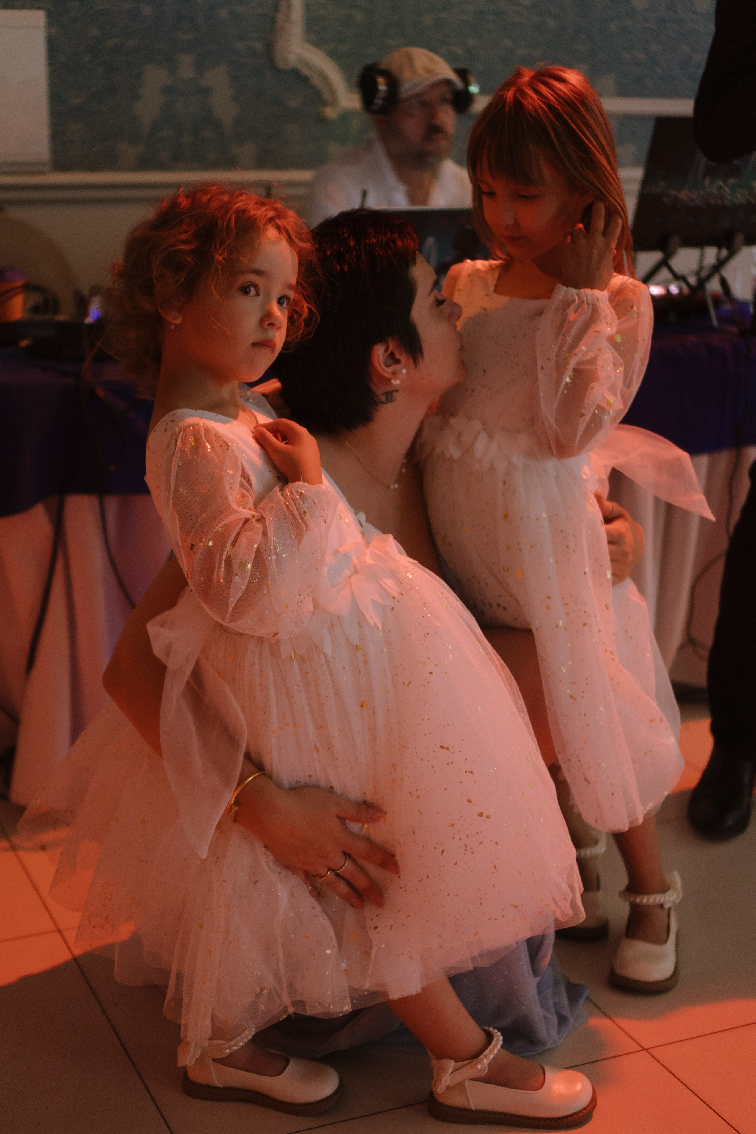 ТАНЕЦ ОТЦА И ДОЧЕРИ НА БАНКЕТЕ (СВАДЕБНАЯ ФОТОСЕСИИЯ БАНКЕТА). Профессиональный фотограф, Санкт-Петербург — Виктория Богомолова