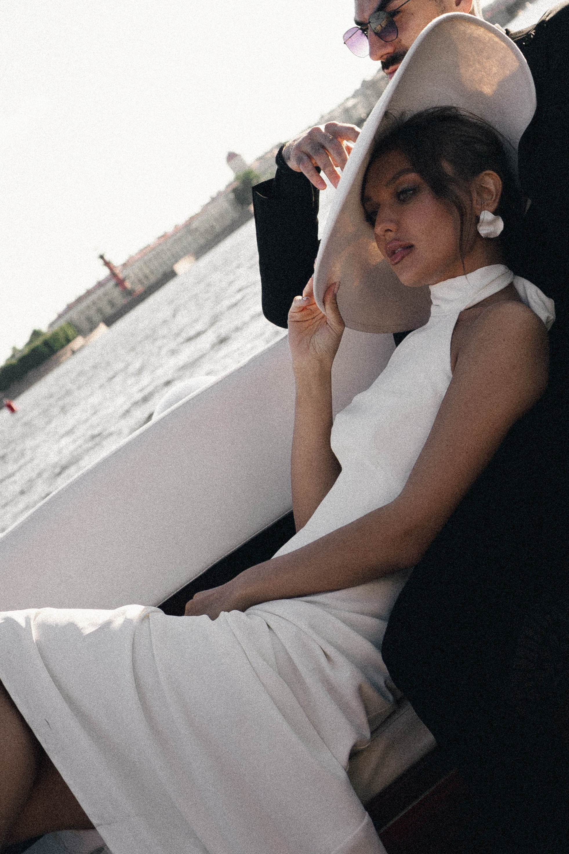 СВАДЕНБНАЯ СЬЕМКА НА КАТЕРЕ ПО КАНАЛАМ САНКТ-ПЕТЕРБУРГА И В АКВАТОРИИ НЕВЫ. Профессиональный фотограф, Санкт-Петербург — Виктория Богомолова