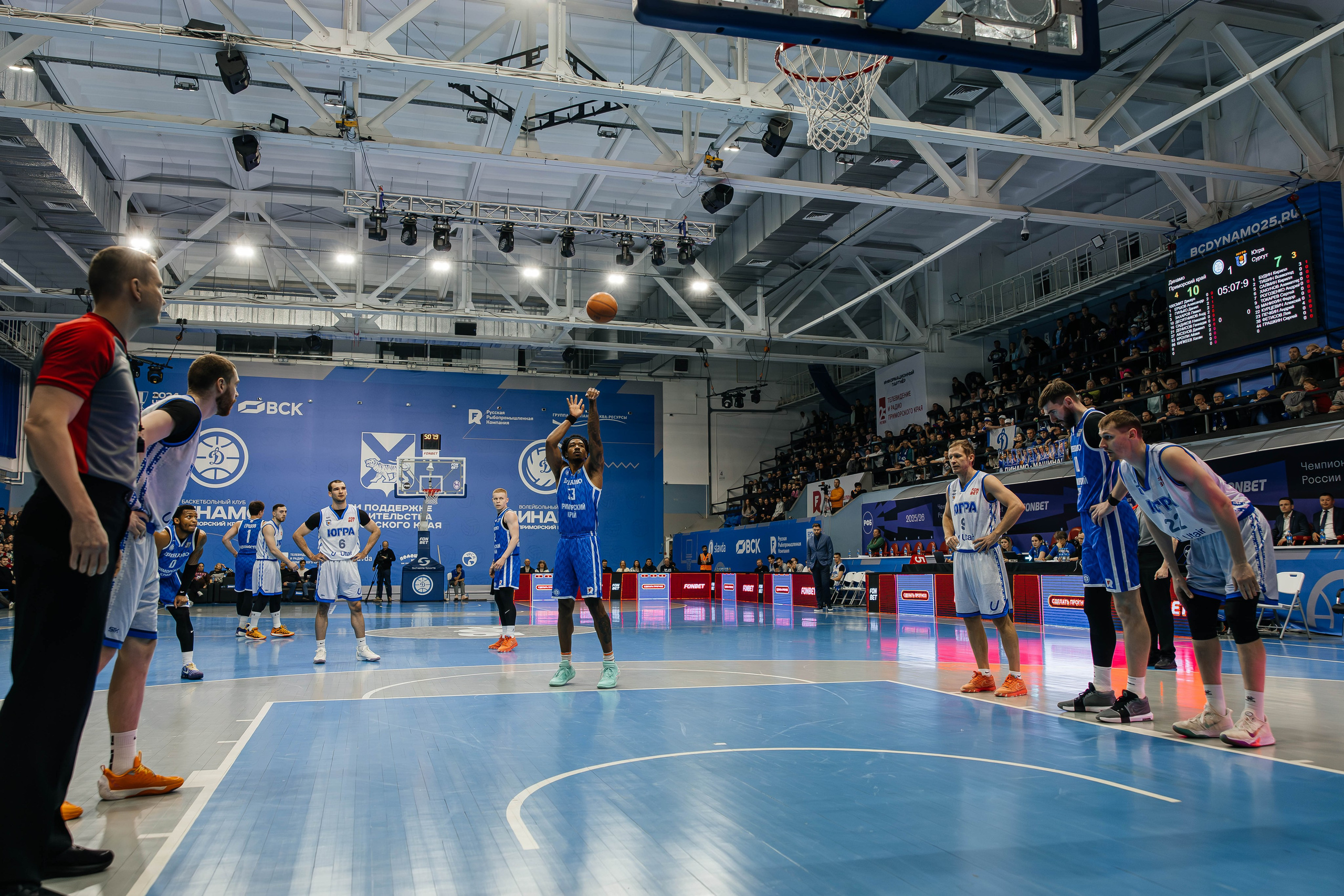 Баскетбол — Динамо. Репортажный и свадебный фотограф во Владивостоке Максим Цой