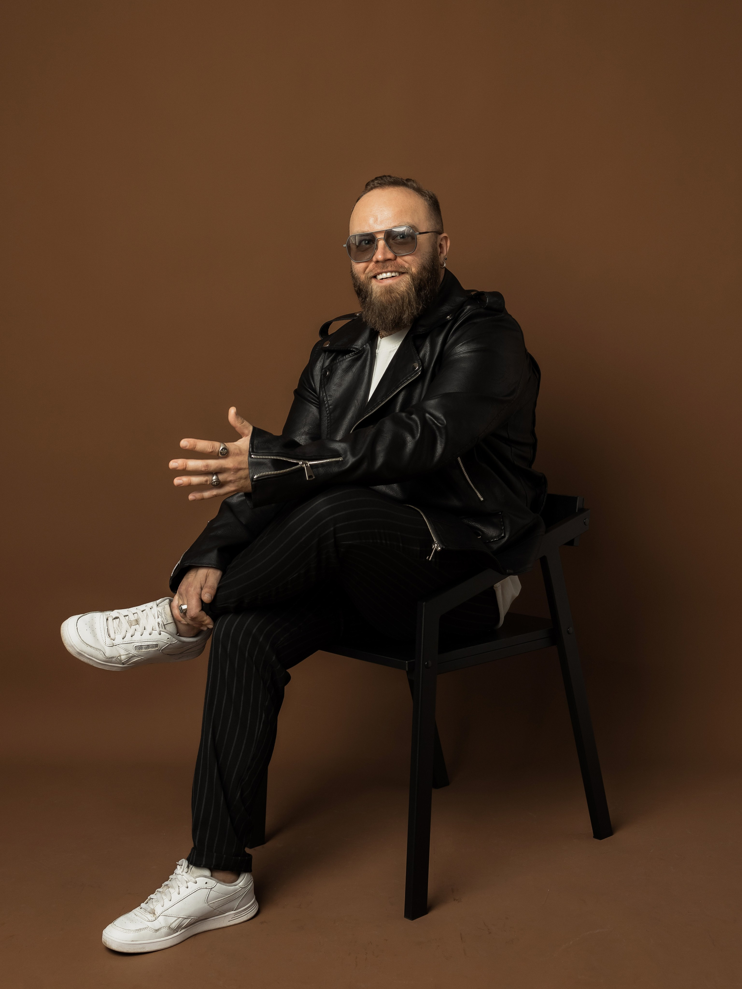 Дмитрий К. Фотограф Челябинск Эвелина Ганага, съемка для бизнеса и маркетплейсов