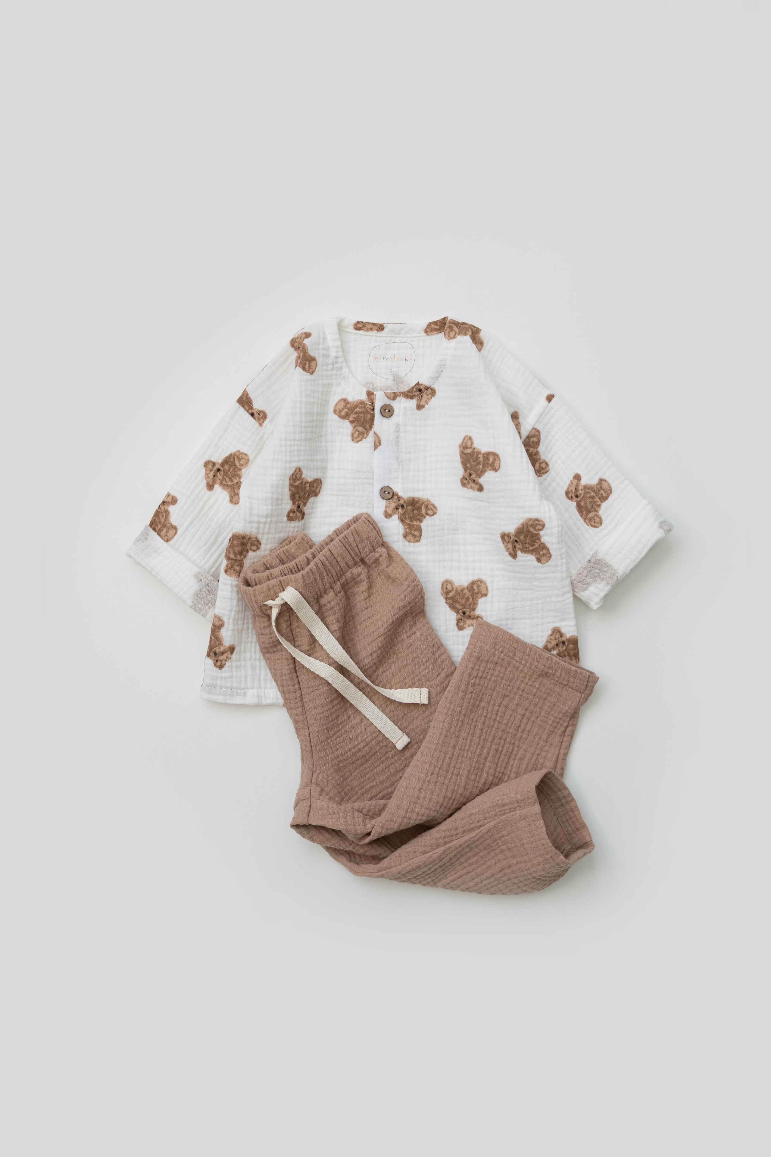 Съемка детской одежды бренда mamalanka для Ozon и соц сетей. Детский и контент фотограф Надя Волкова Санкт-Петербург